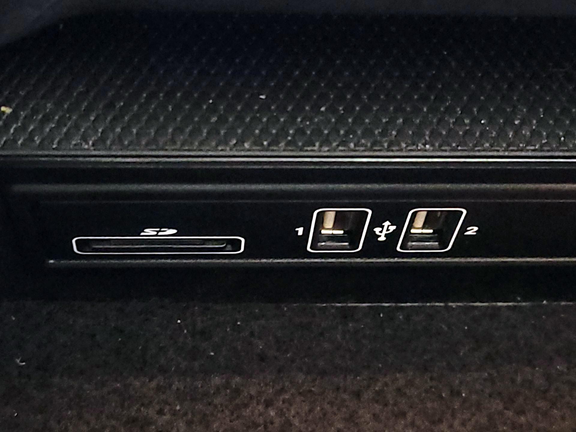 Thumbnail: 2017 Mercedes-Benz C-Class - 19