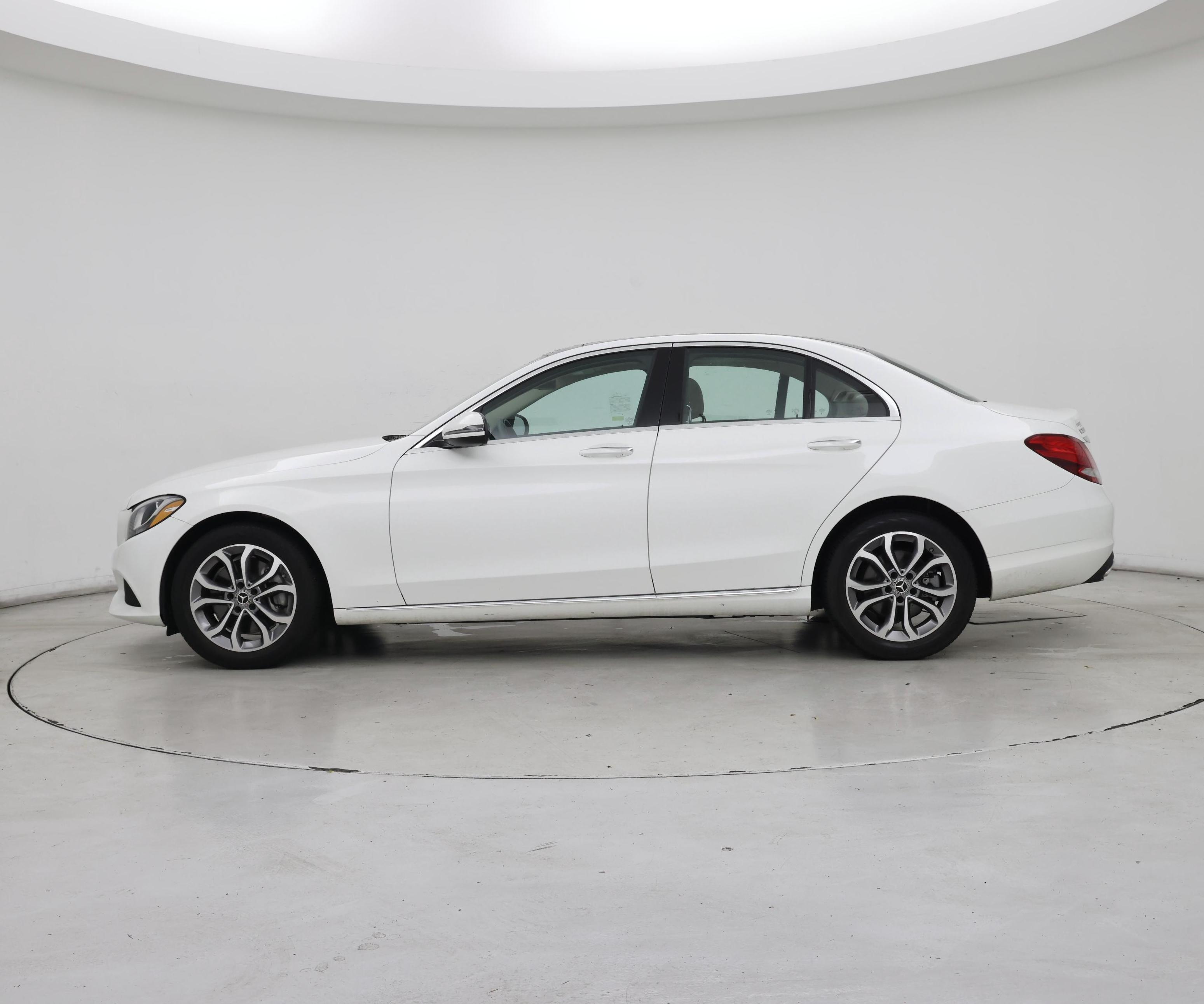 Thumbnail: 2017 Mercedes-Benz C-Class - 3