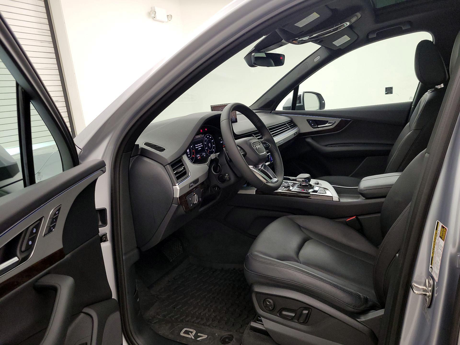 Thumbnail: 2019 Audi Q7 - 11