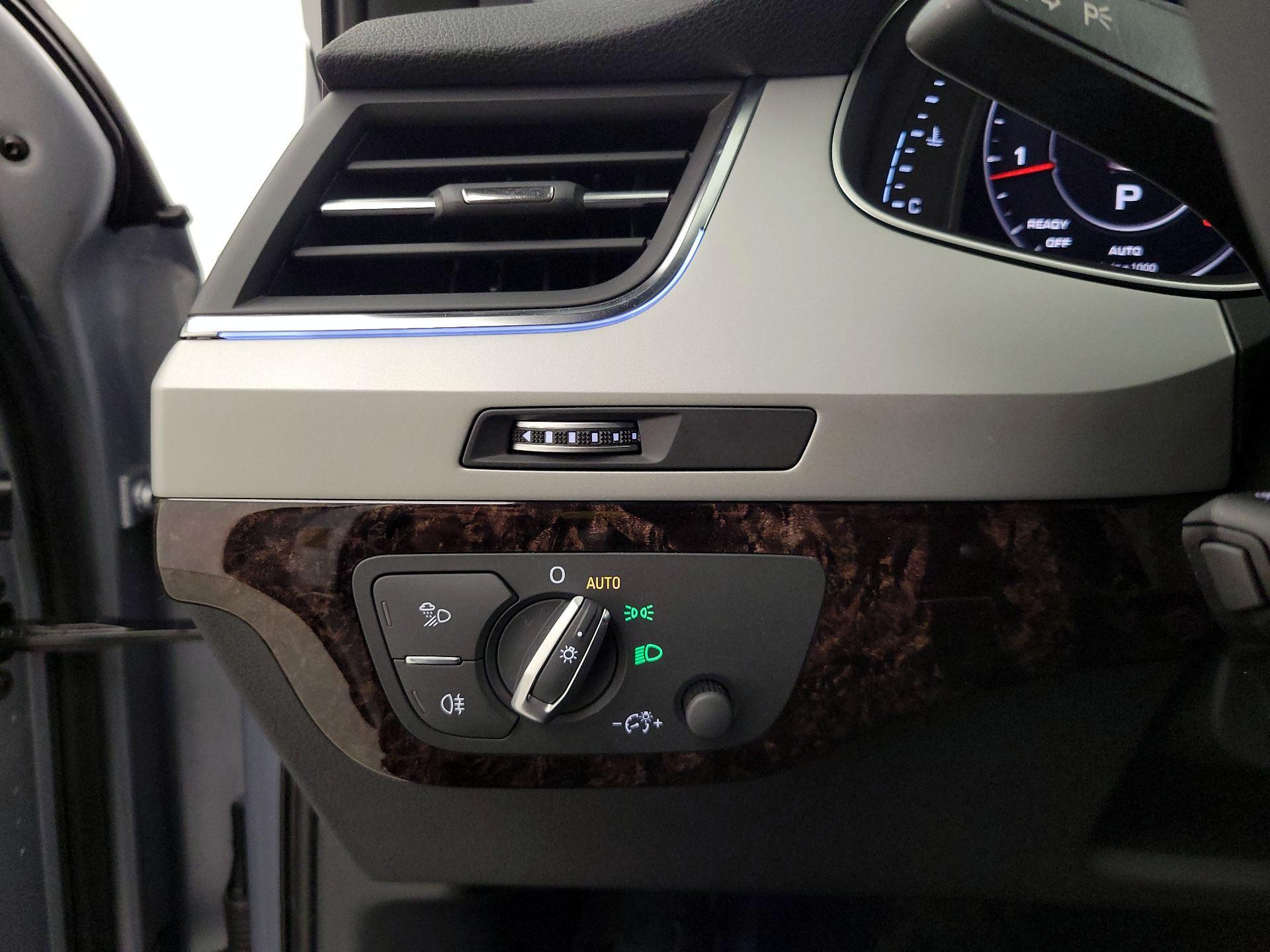 Thumbnail: 2019 Audi Q7 - 13