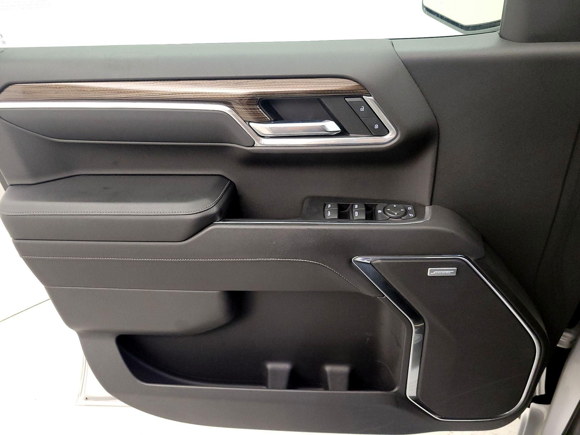 Thumbnail: 2022 Chevrolet Silverado 1500 - 12