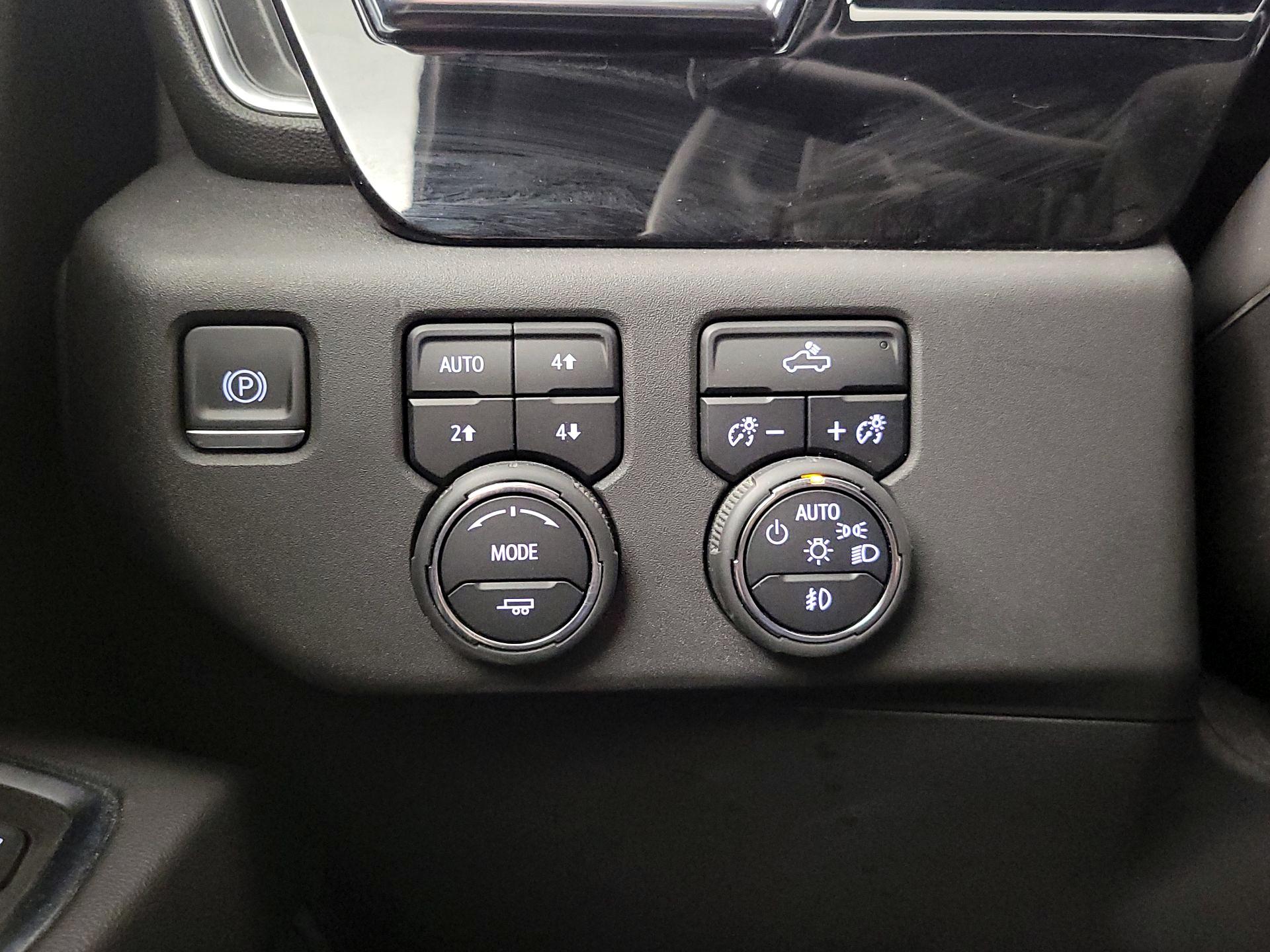 Thumbnail: 2022 Chevrolet Silverado 1500 - 13