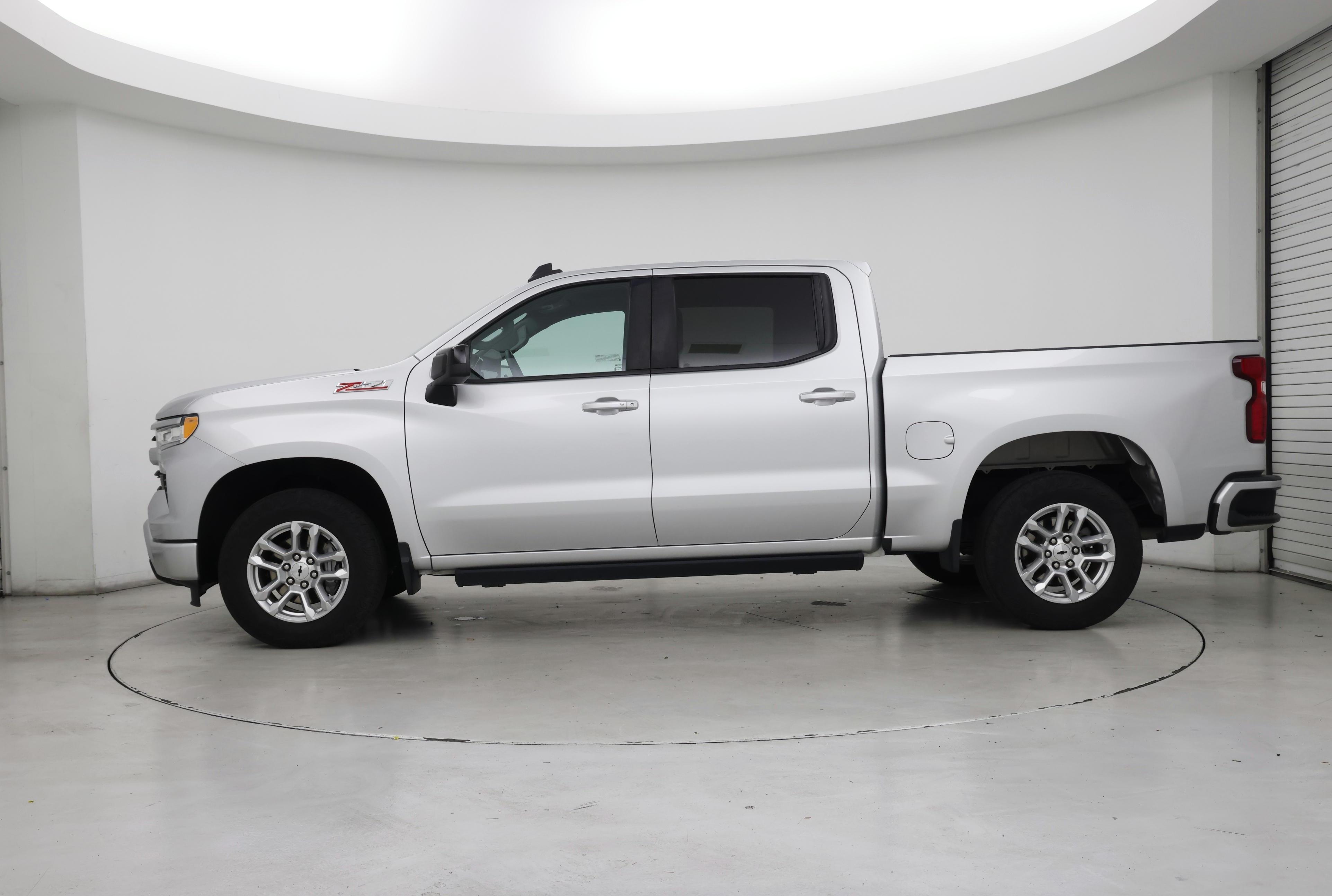 Thumbnail: 2022 Chevrolet Silverado 1500 - 3