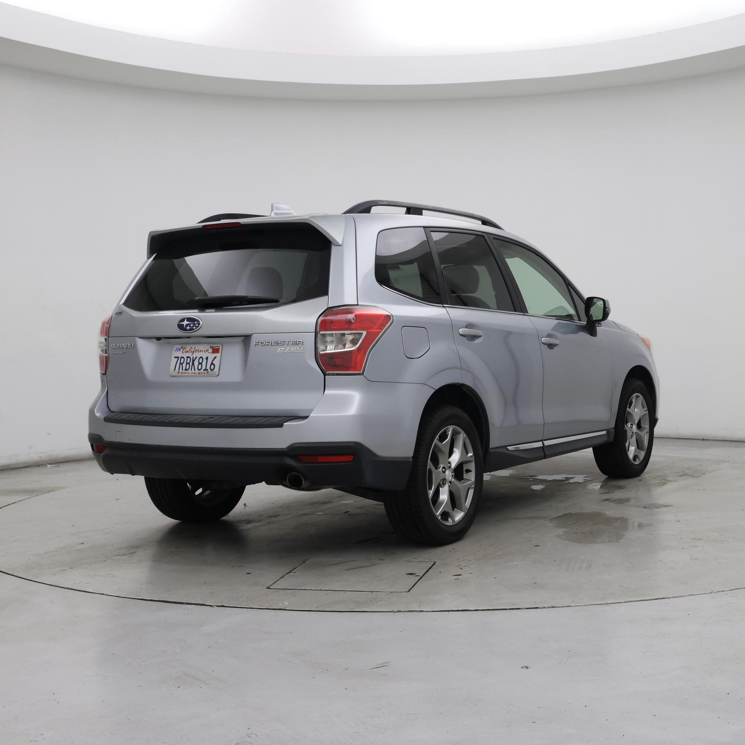Thumbnail: 2016 Subaru Forester - 8