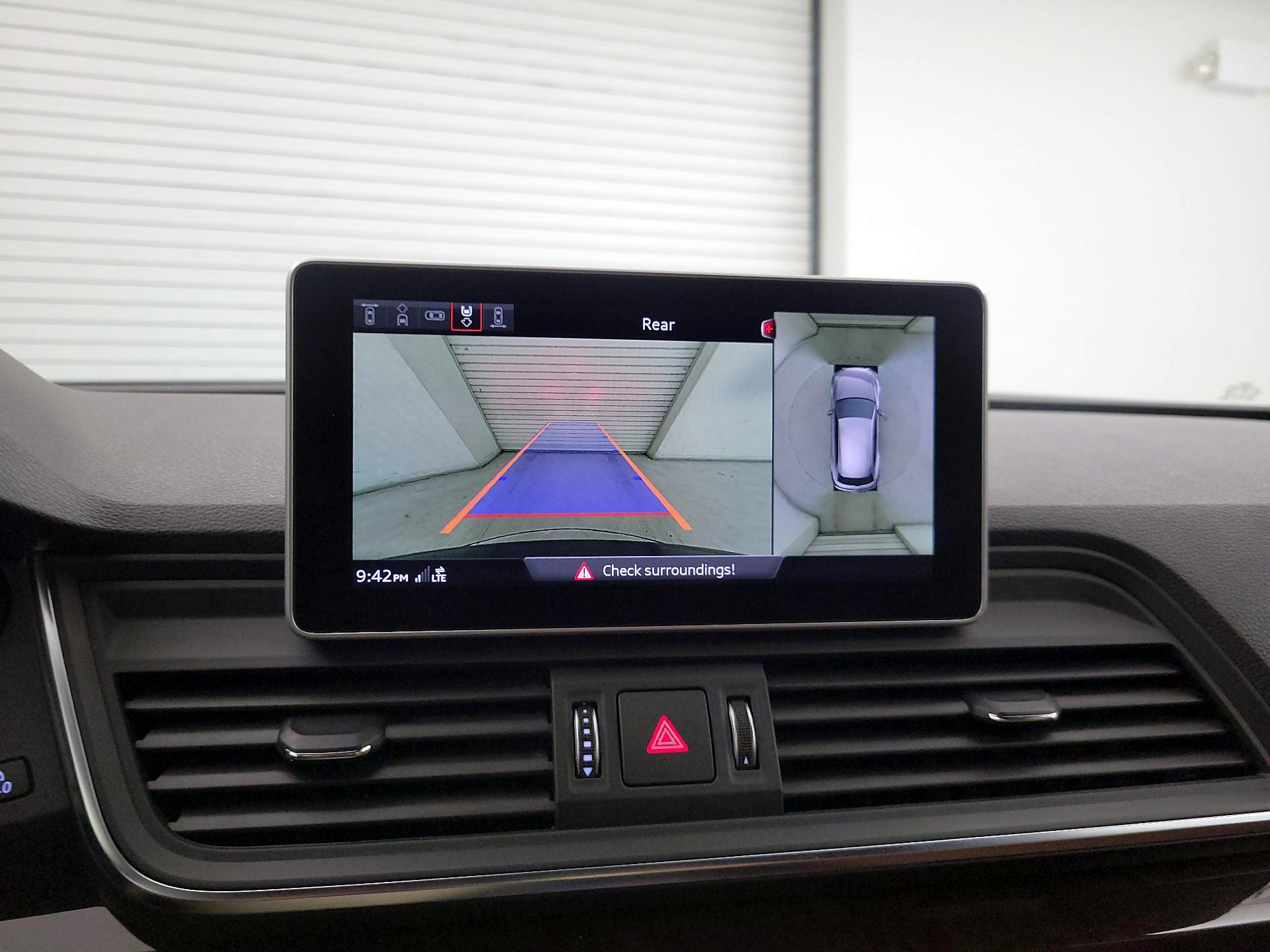 Thumbnail: 2019 Audi Q5 - 15