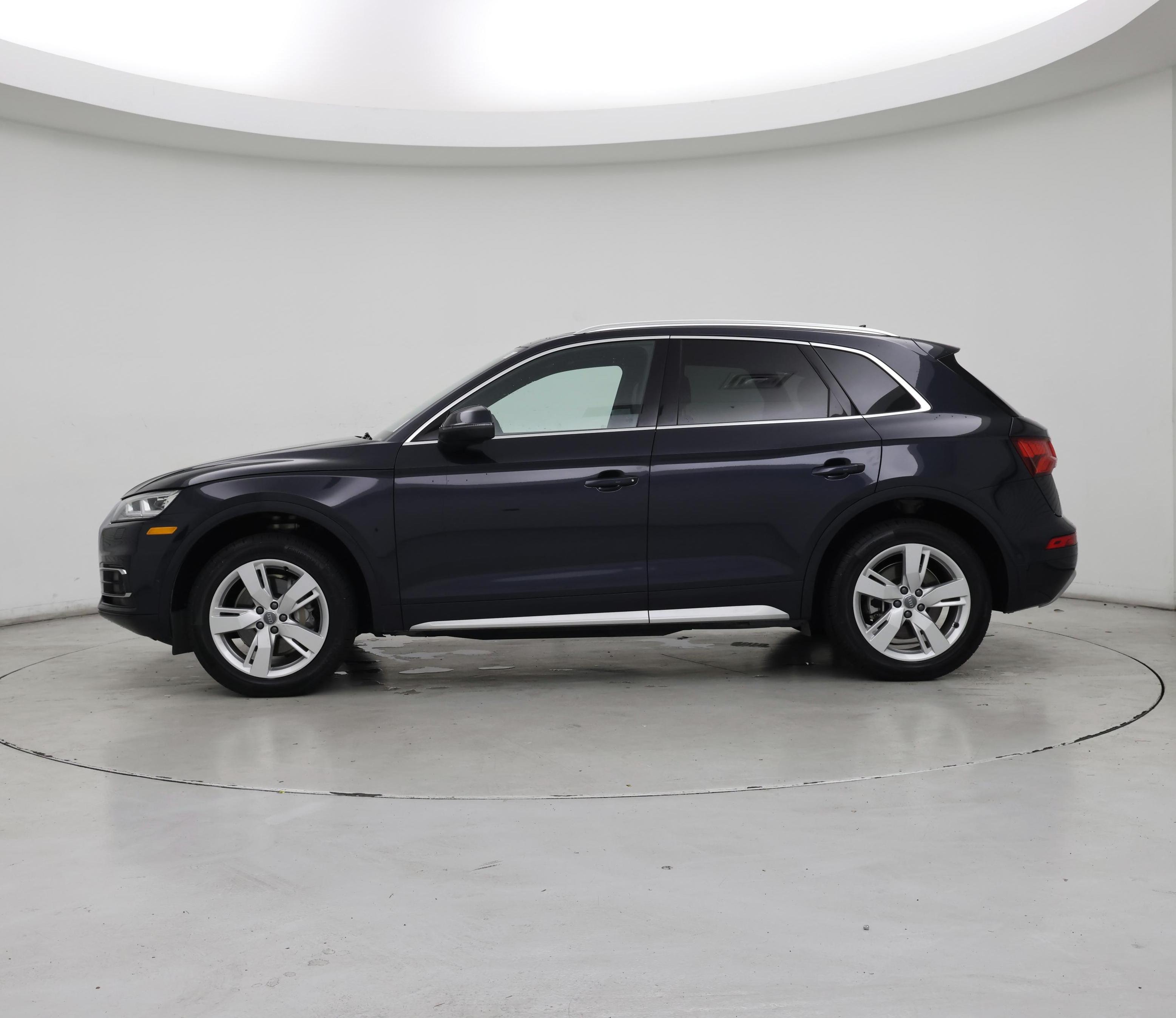Thumbnail: 2019 Audi Q5 - 3
