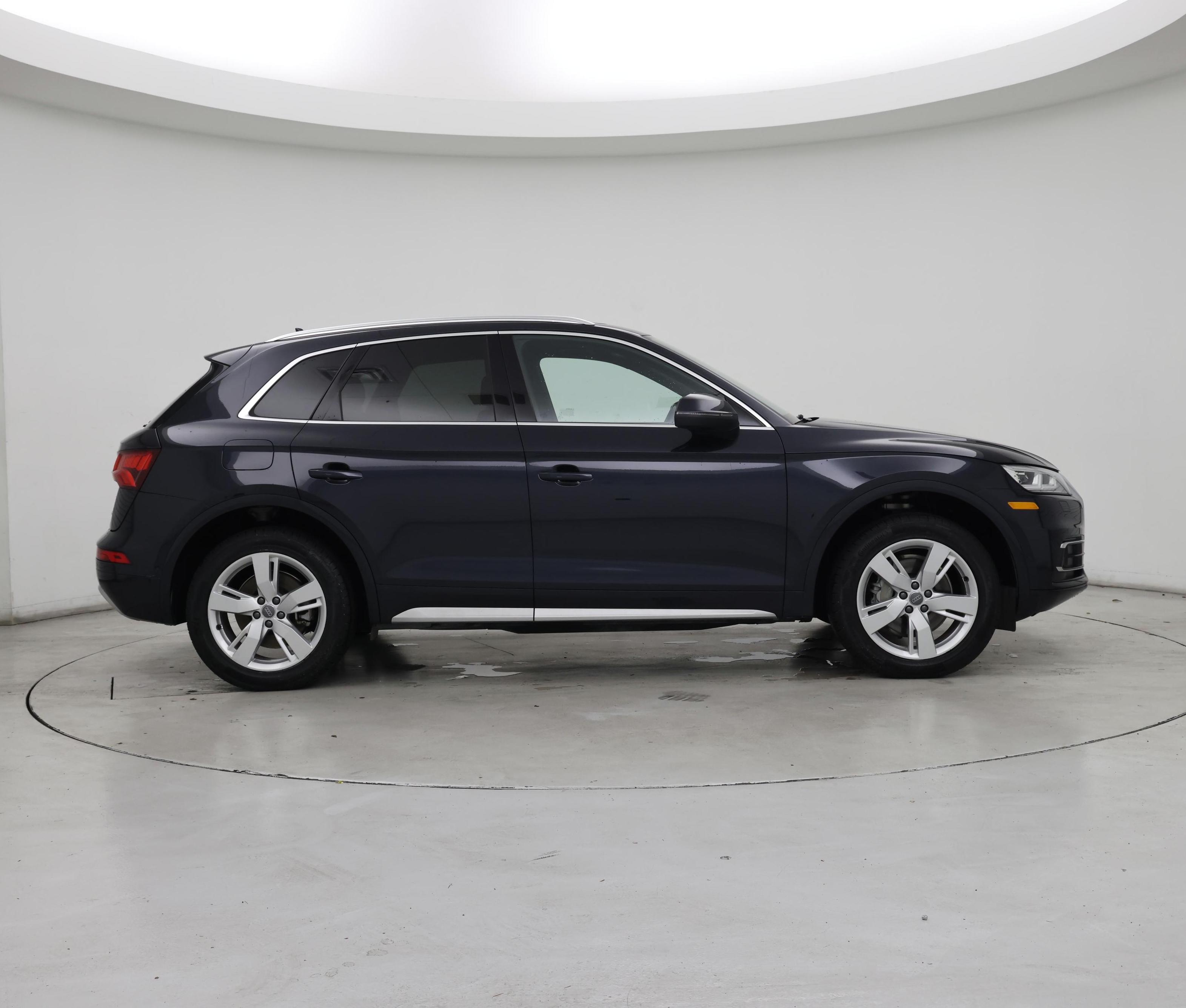 Thumbnail: 2019 Audi Q5 - 7