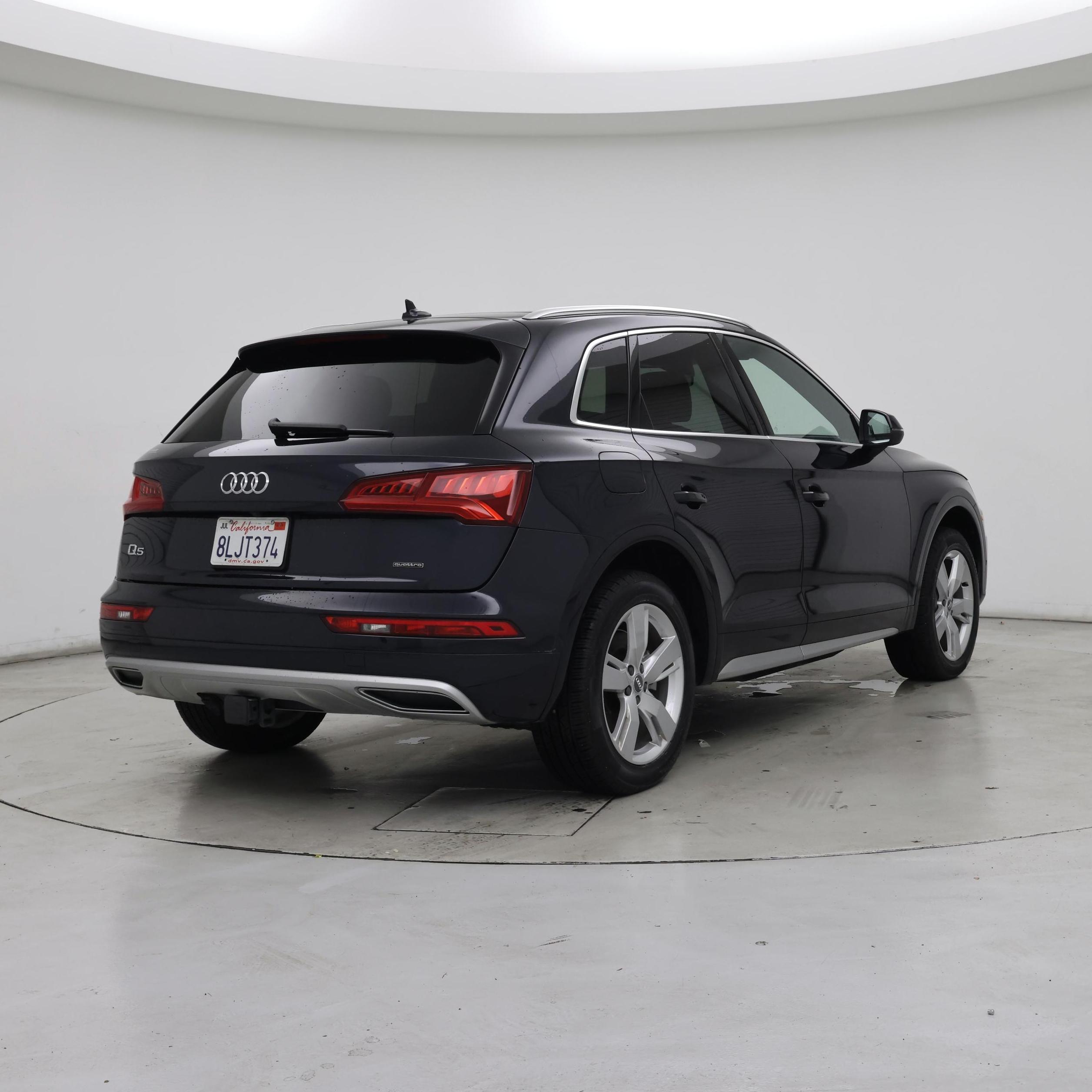 Thumbnail: 2019 Audi Q5 - 8