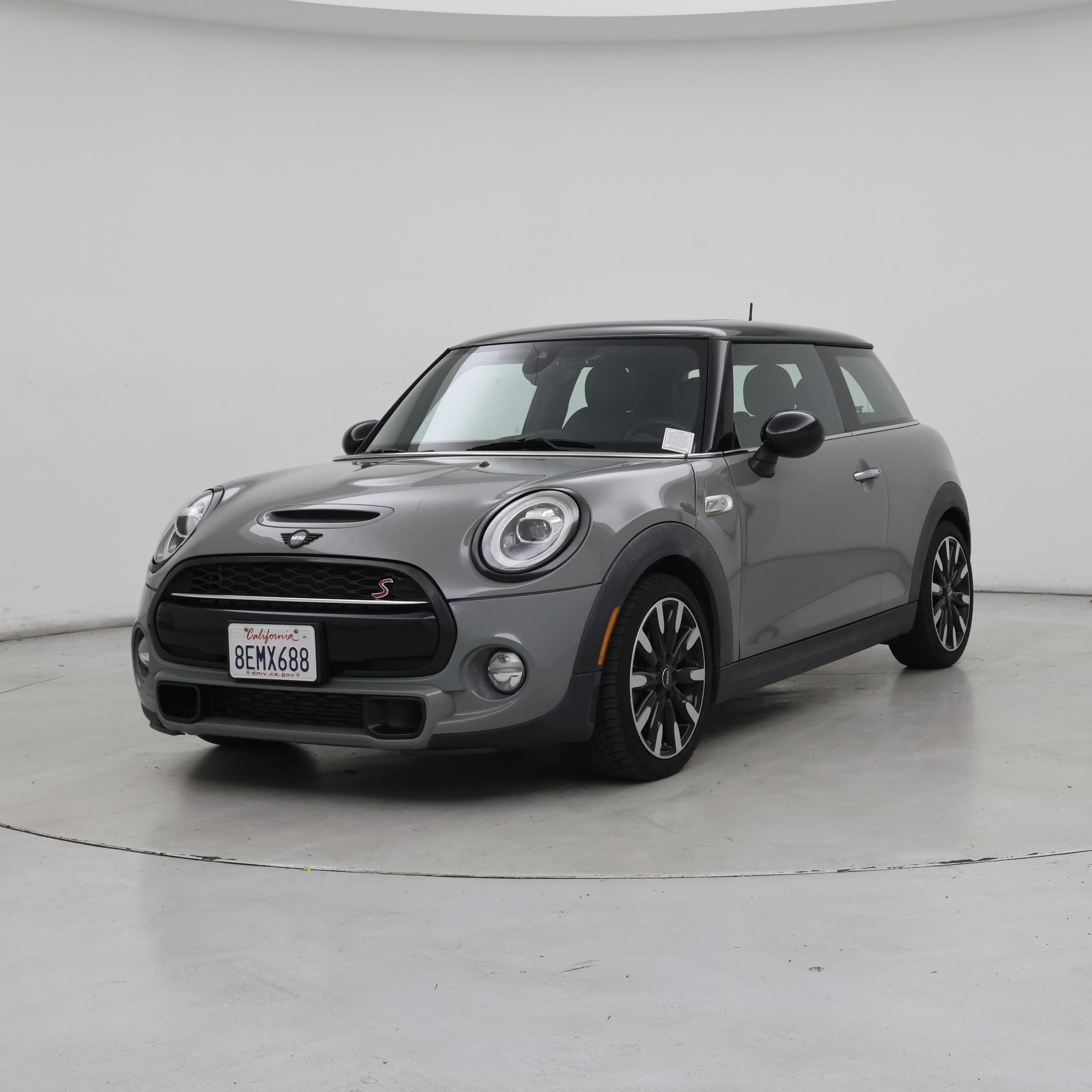 Thumbnail: 2019 MINI Cooper Hardtop - 4