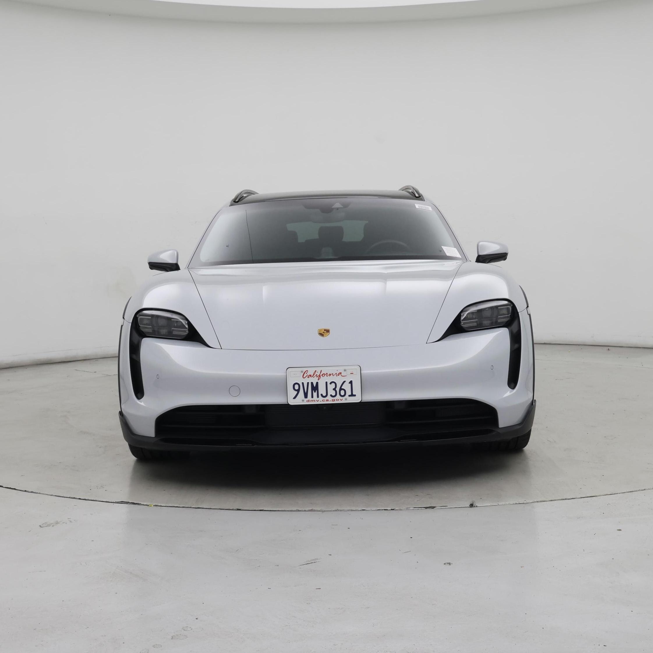 Thumbnail: 2023 Porsche Taycan - 5