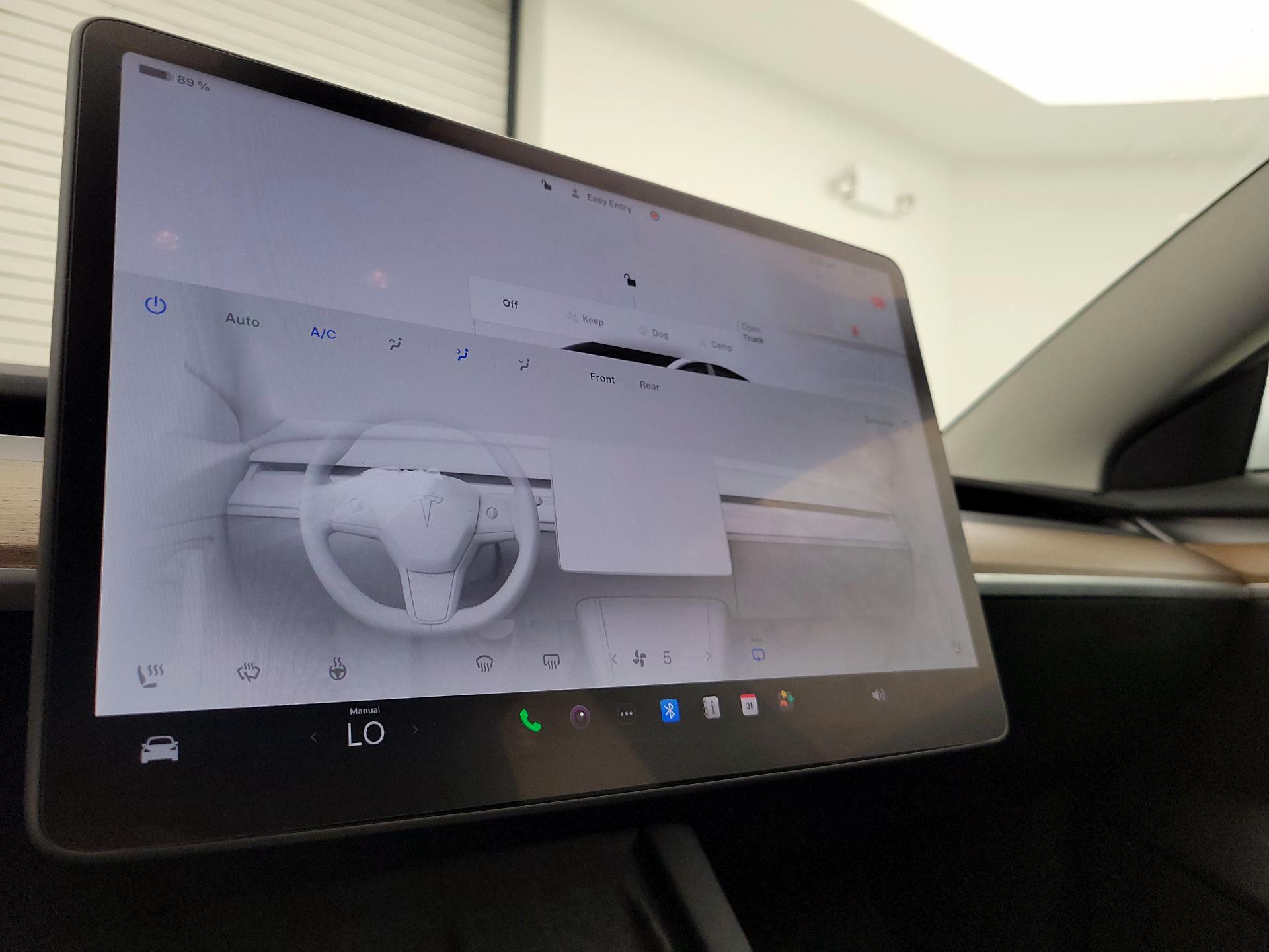 Thumbnail: 2023 Tesla Model 3 - 16