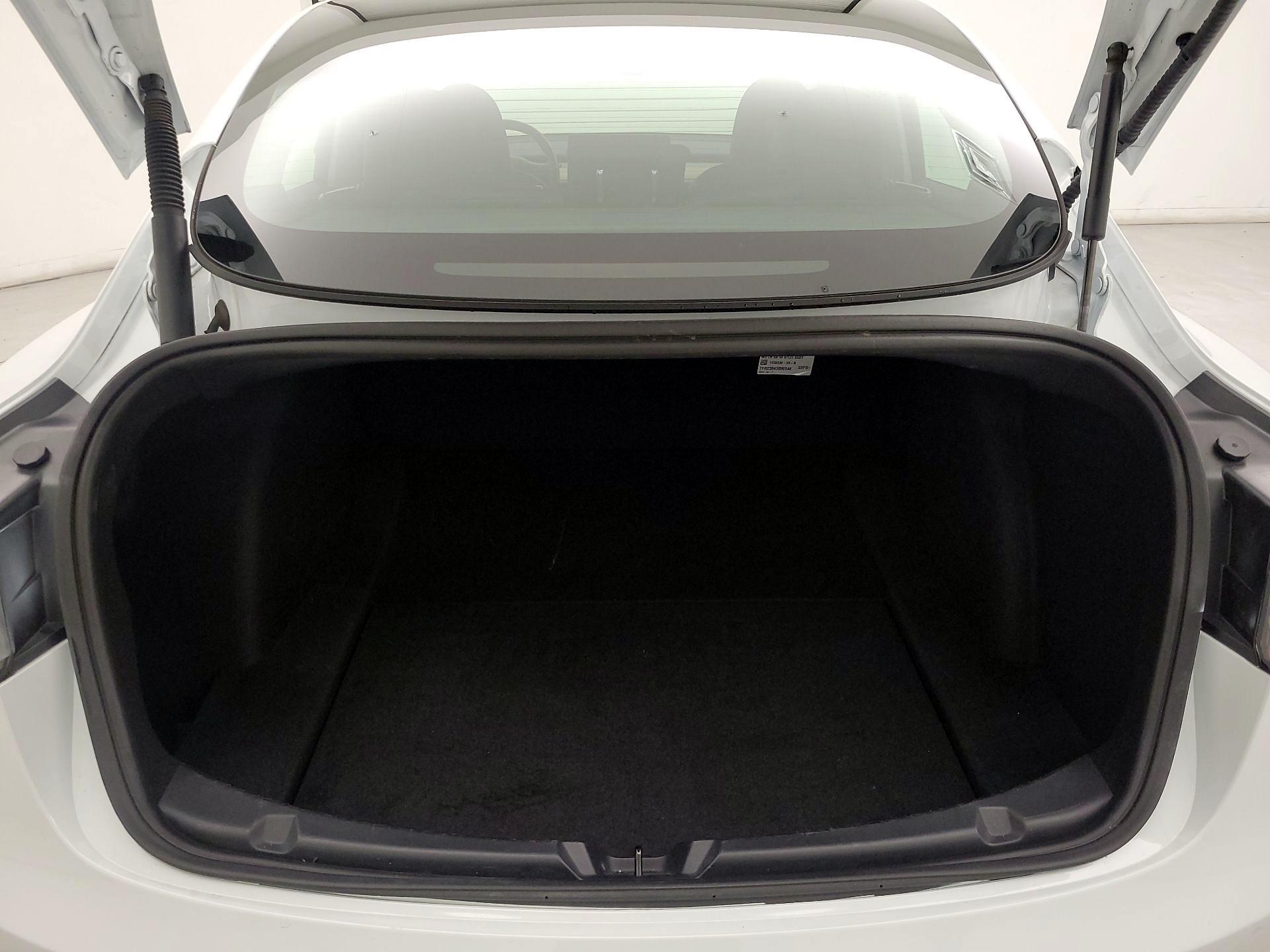 Thumbnail: 2023 Tesla Model 3 - 20