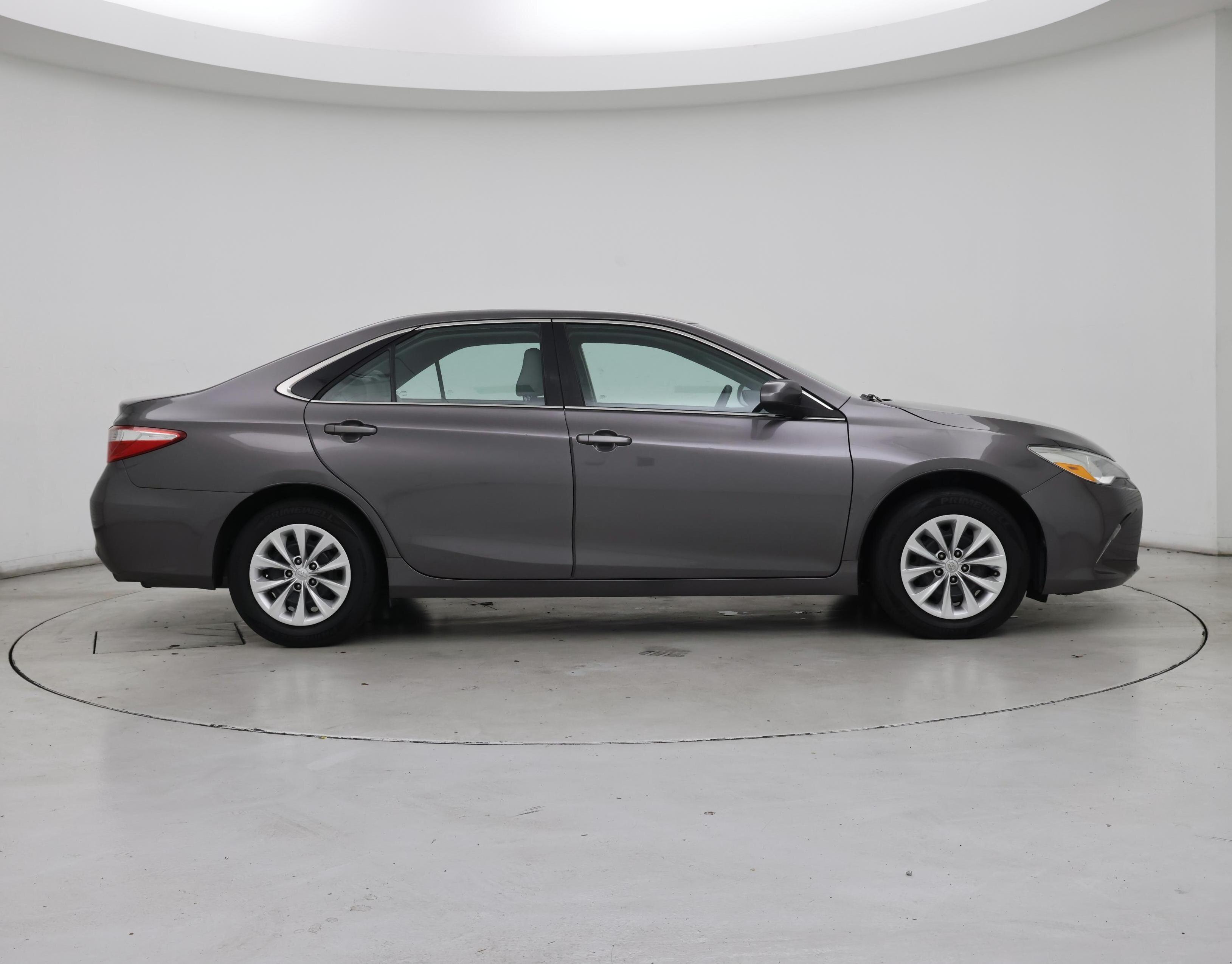 Thumbnail: 2015 Toyota Camry - 7