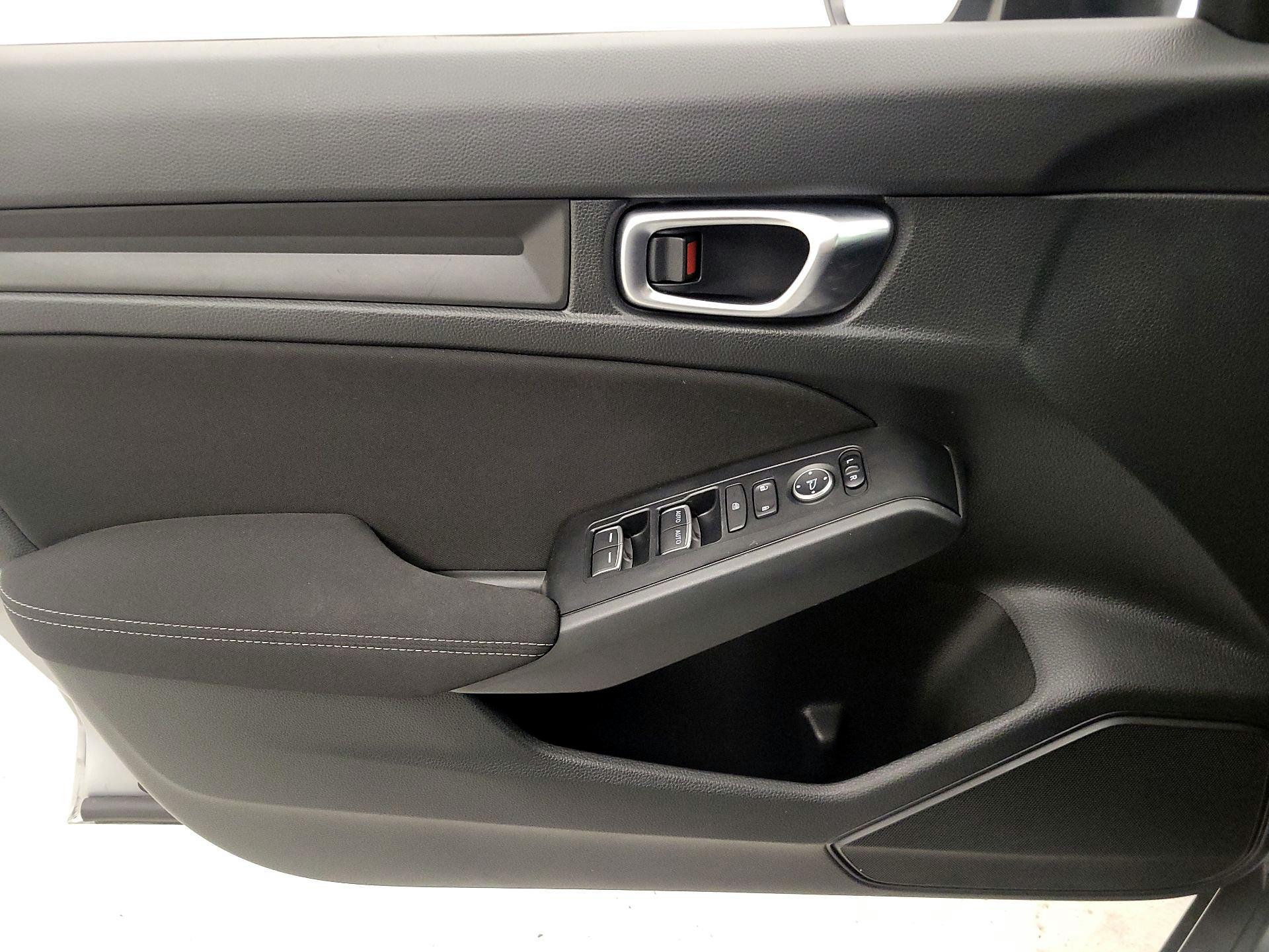 Thumbnail: 2023 Honda Civic - 12