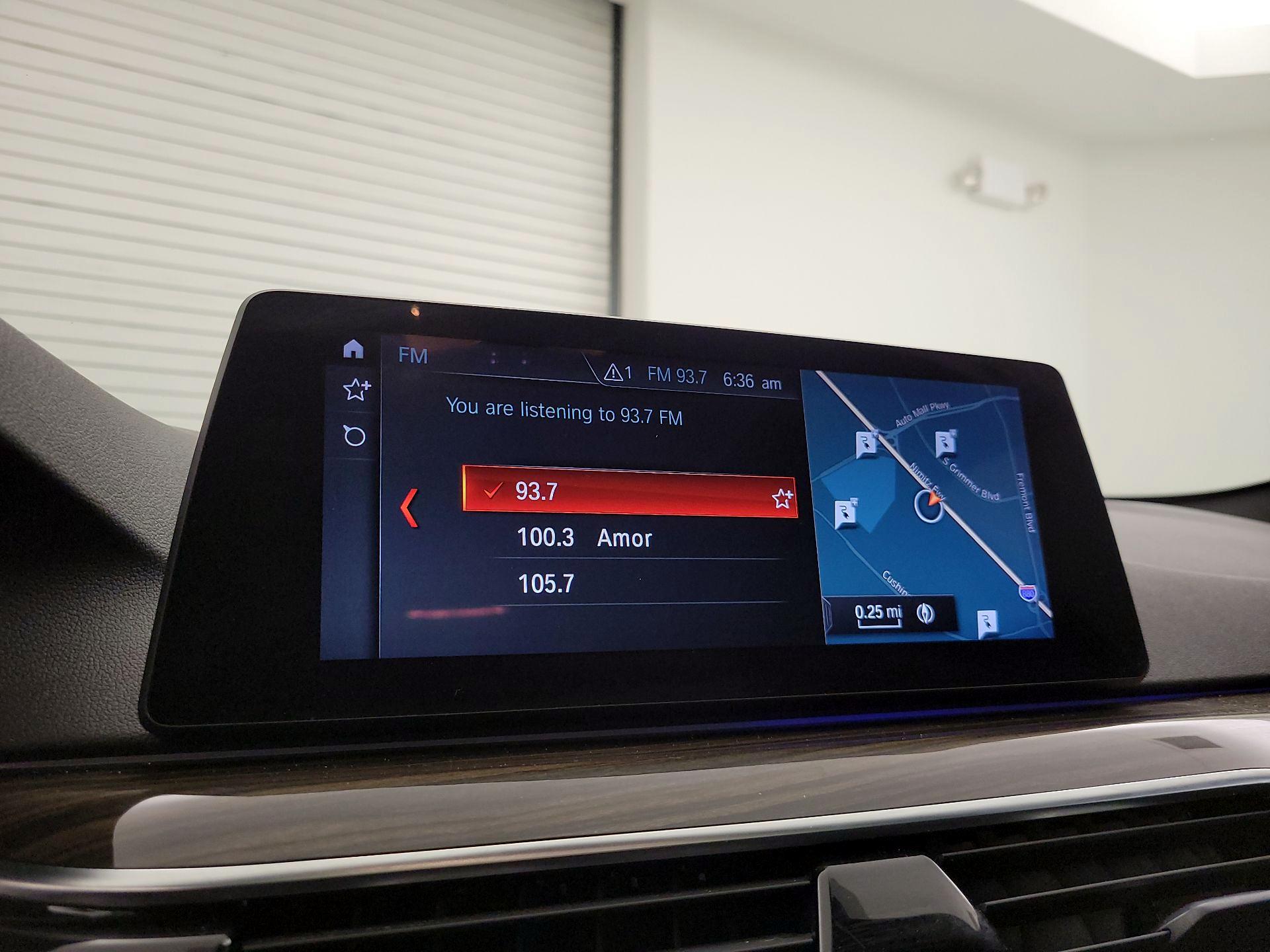 Thumbnail: 2018 BMW 5 Series - 16