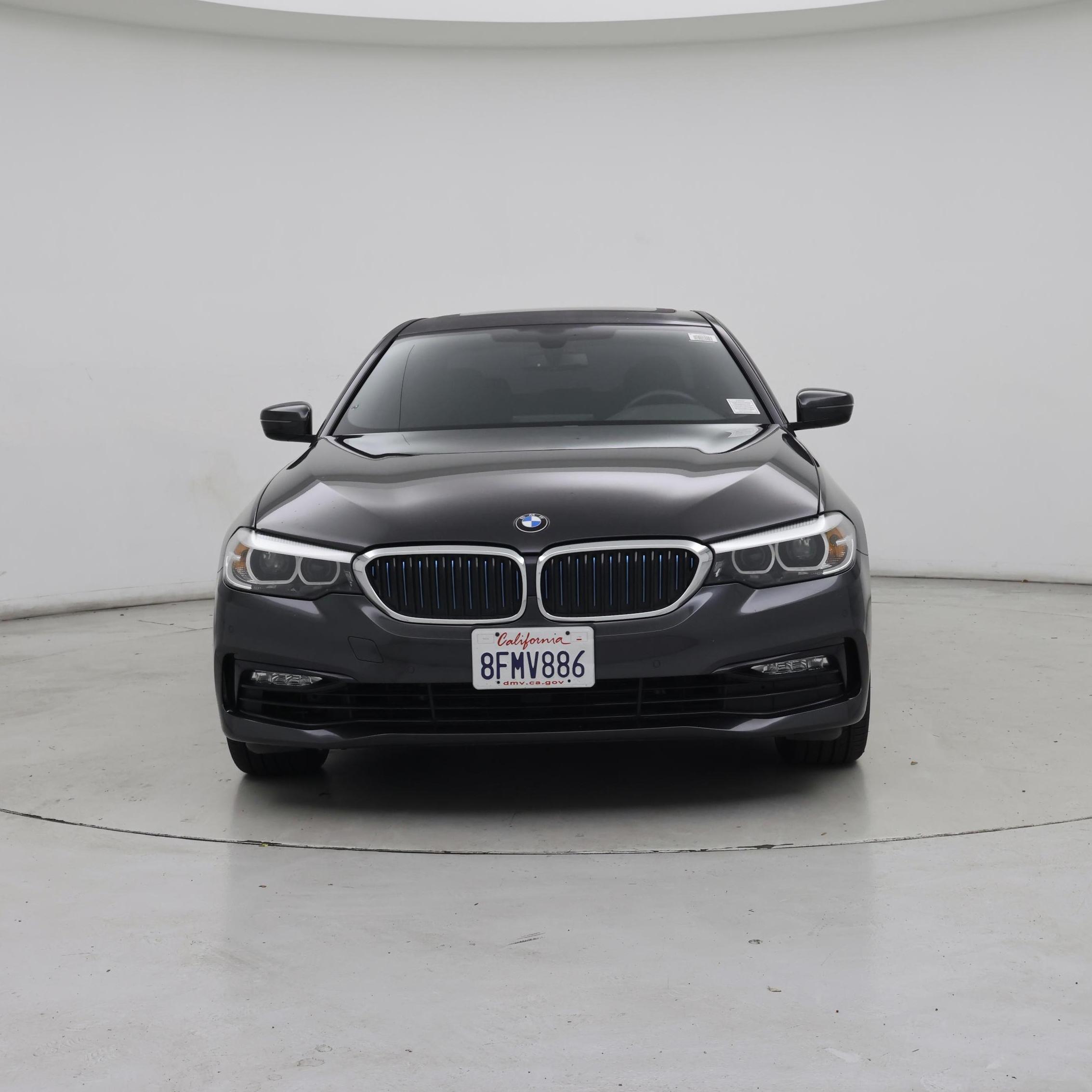 Thumbnail: 2018 BMW 5 Series - 5