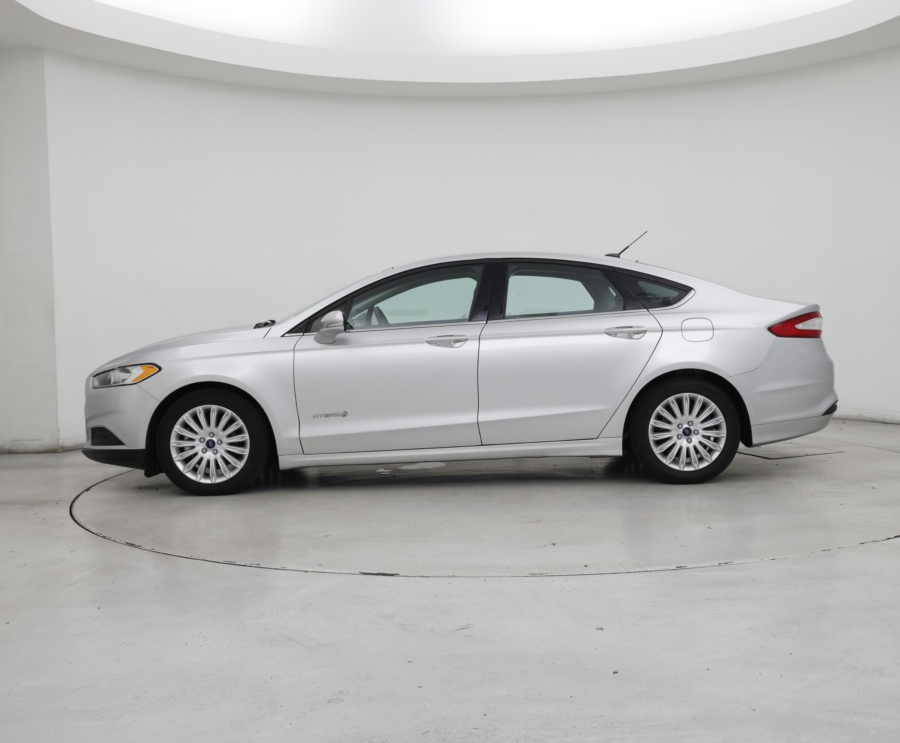 Thumbnail: 2015 Ford Fusion - 3
