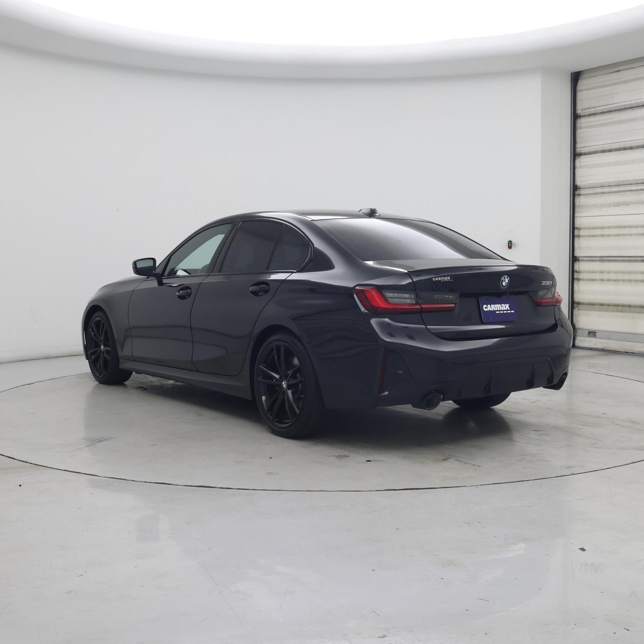 Thumbnail: 2024 BMW 3 Series - 2