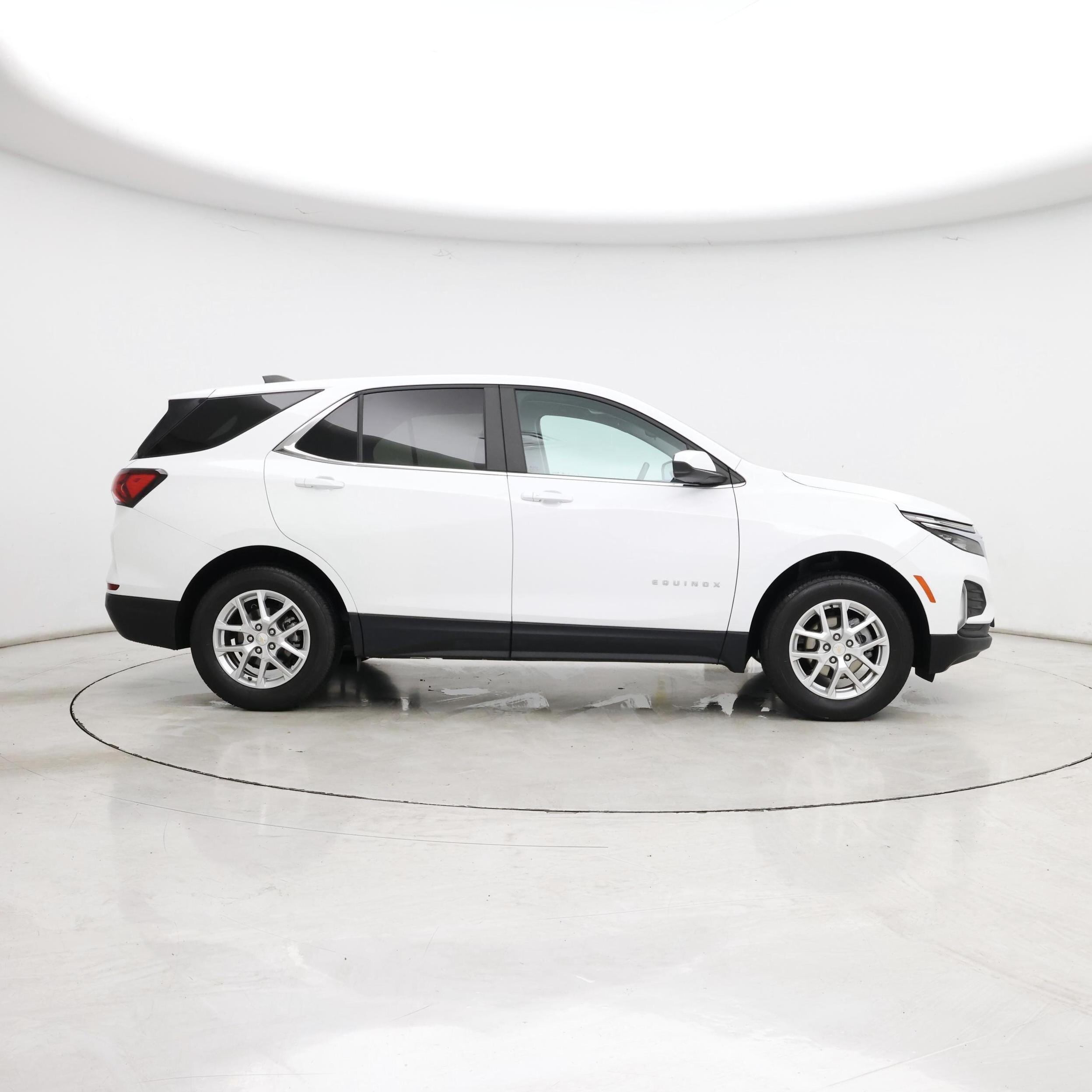 Thumbnail: 2023 Chevrolet Equinox - 7