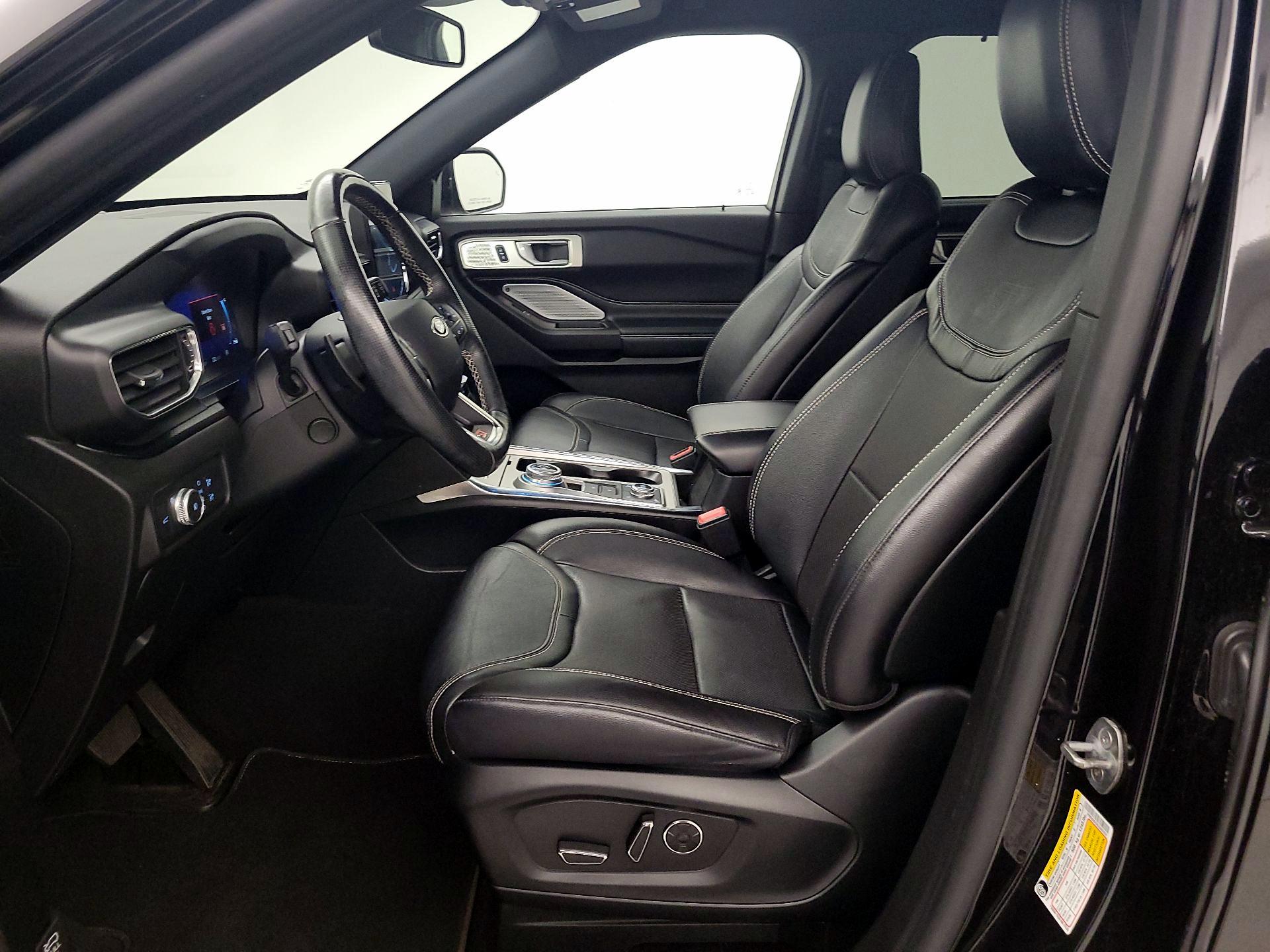 Thumbnail: 2020 Ford Explorer - 11