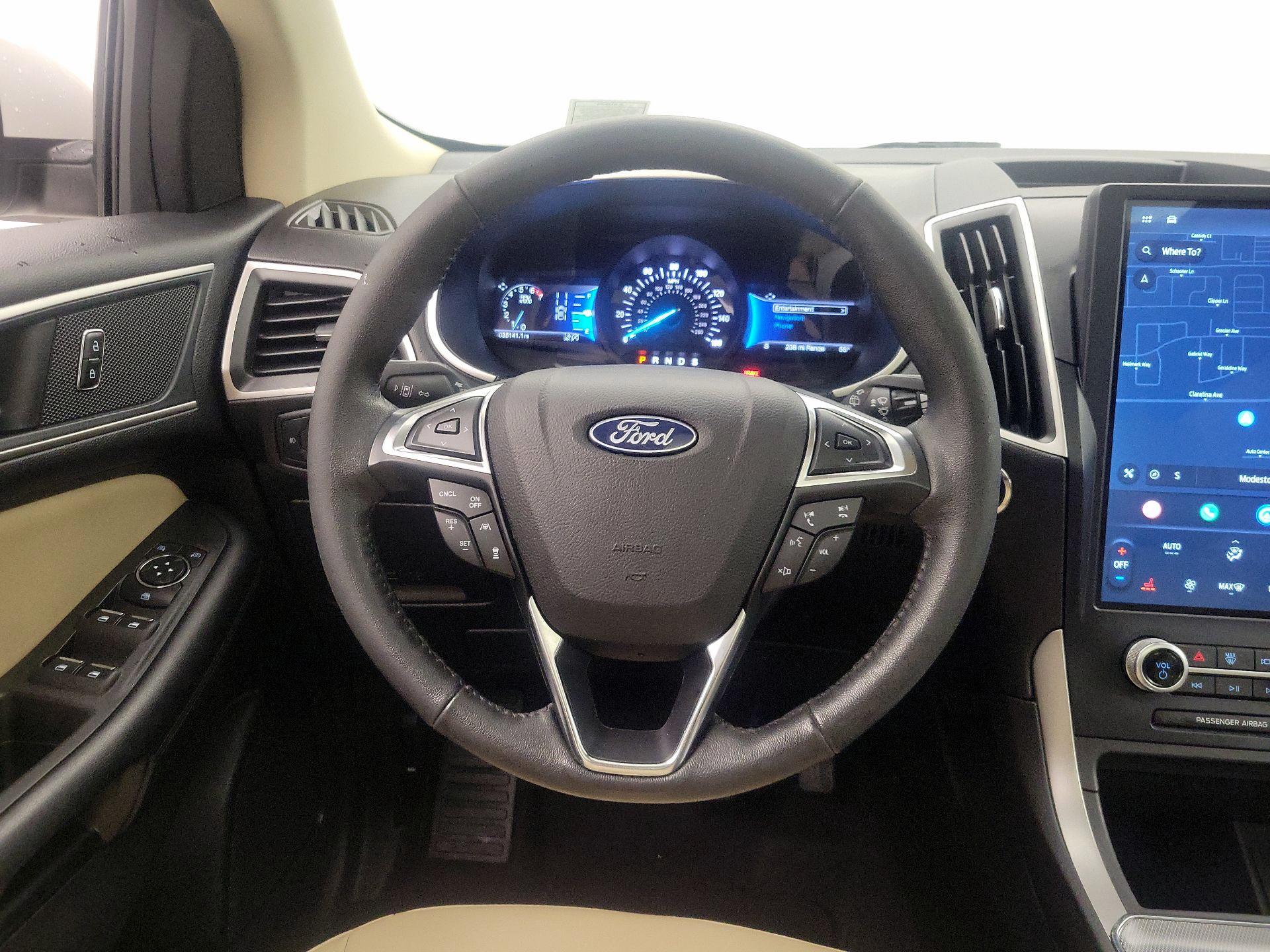 Thumbnail: 2021 Ford Edge - 10