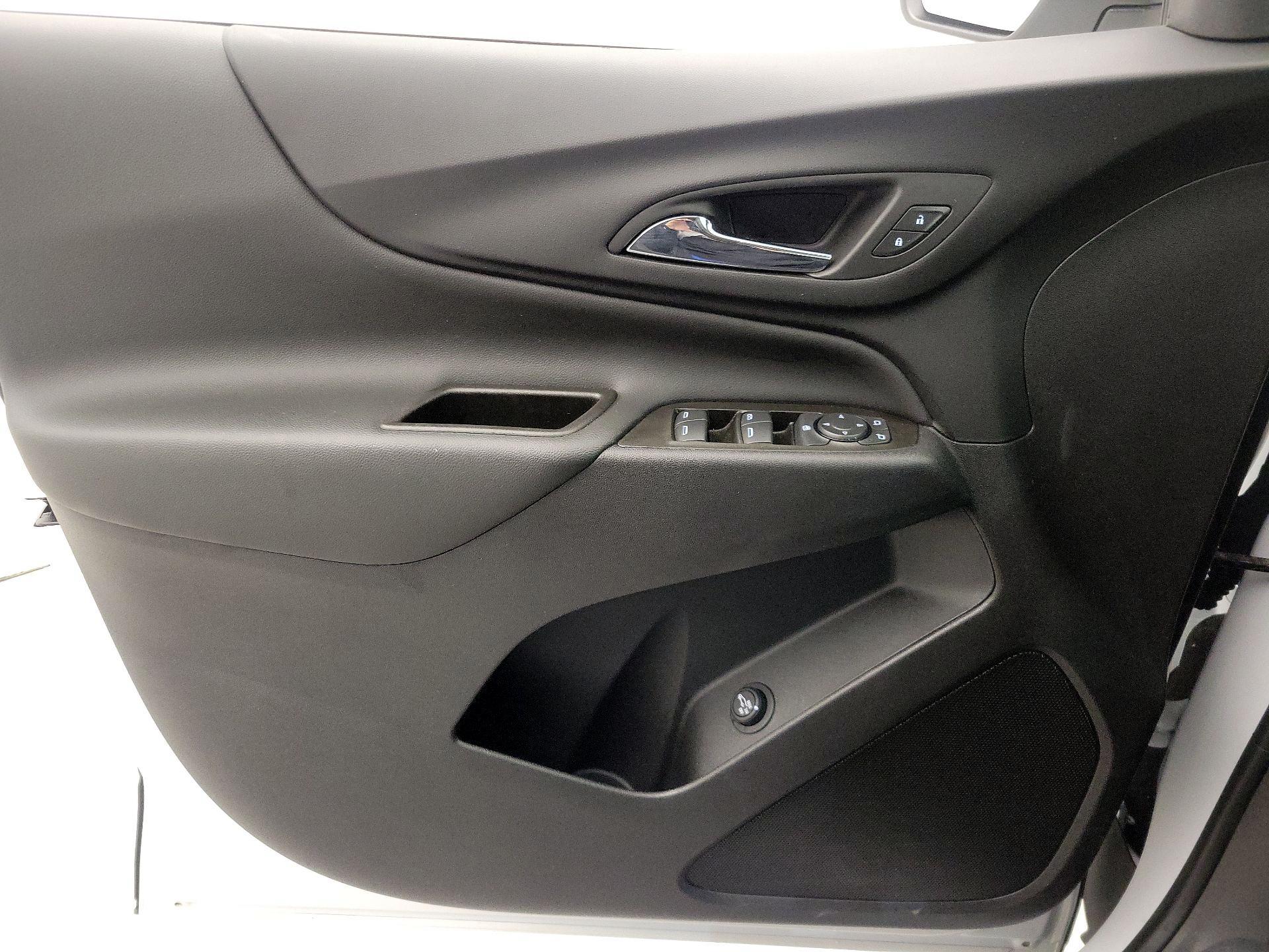 Thumbnail: 2023 Chevrolet Equinox - 12