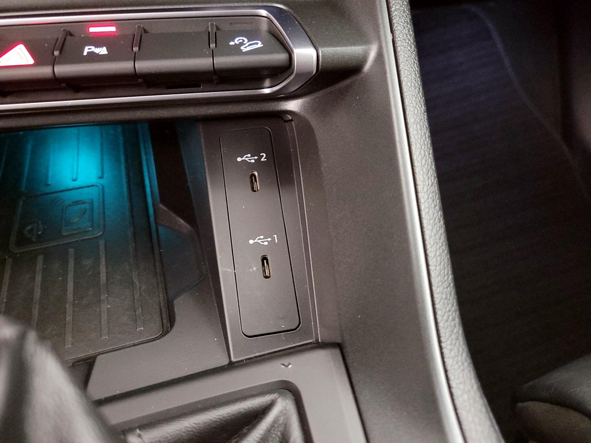 Thumbnail: 2023 Audi Q3 - 18