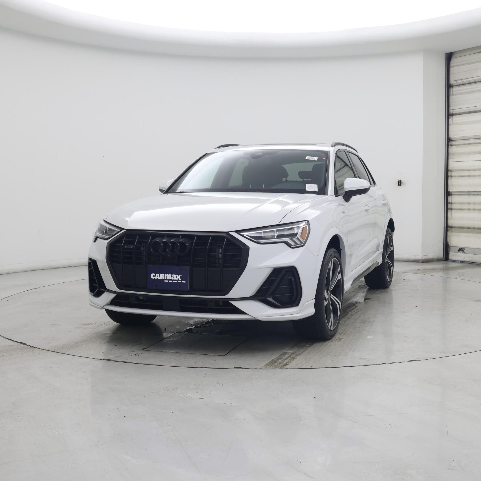 Thumbnail: 2023 Audi Q3 - 4