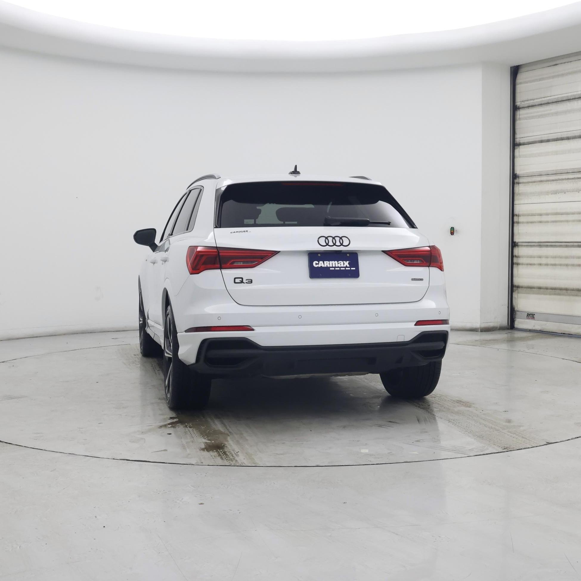 Thumbnail: 2023 Audi Q3 - 6