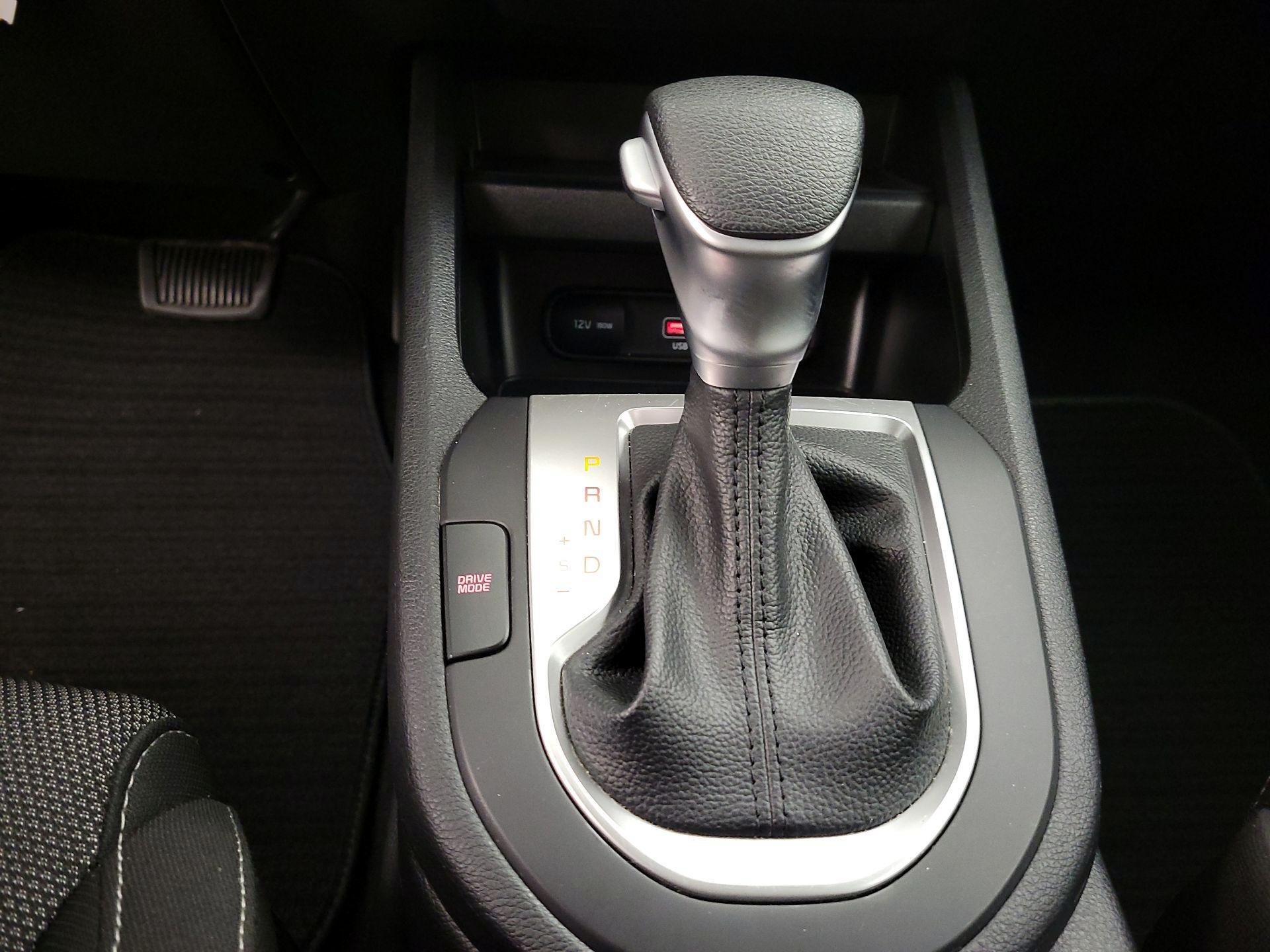 Thumbnail: 2024 Kia Forte - 16