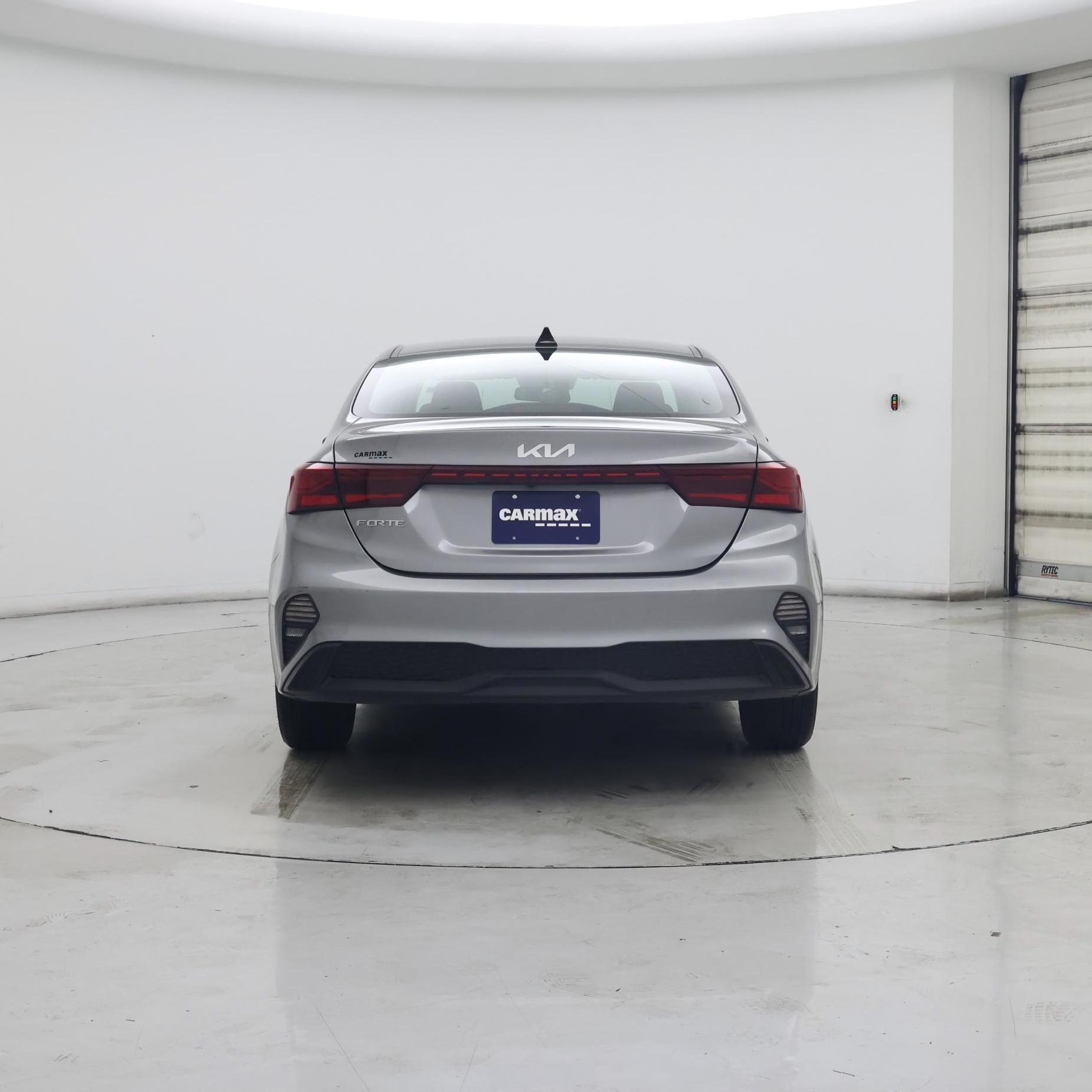 Thumbnail: 2024 Kia Forte - 6