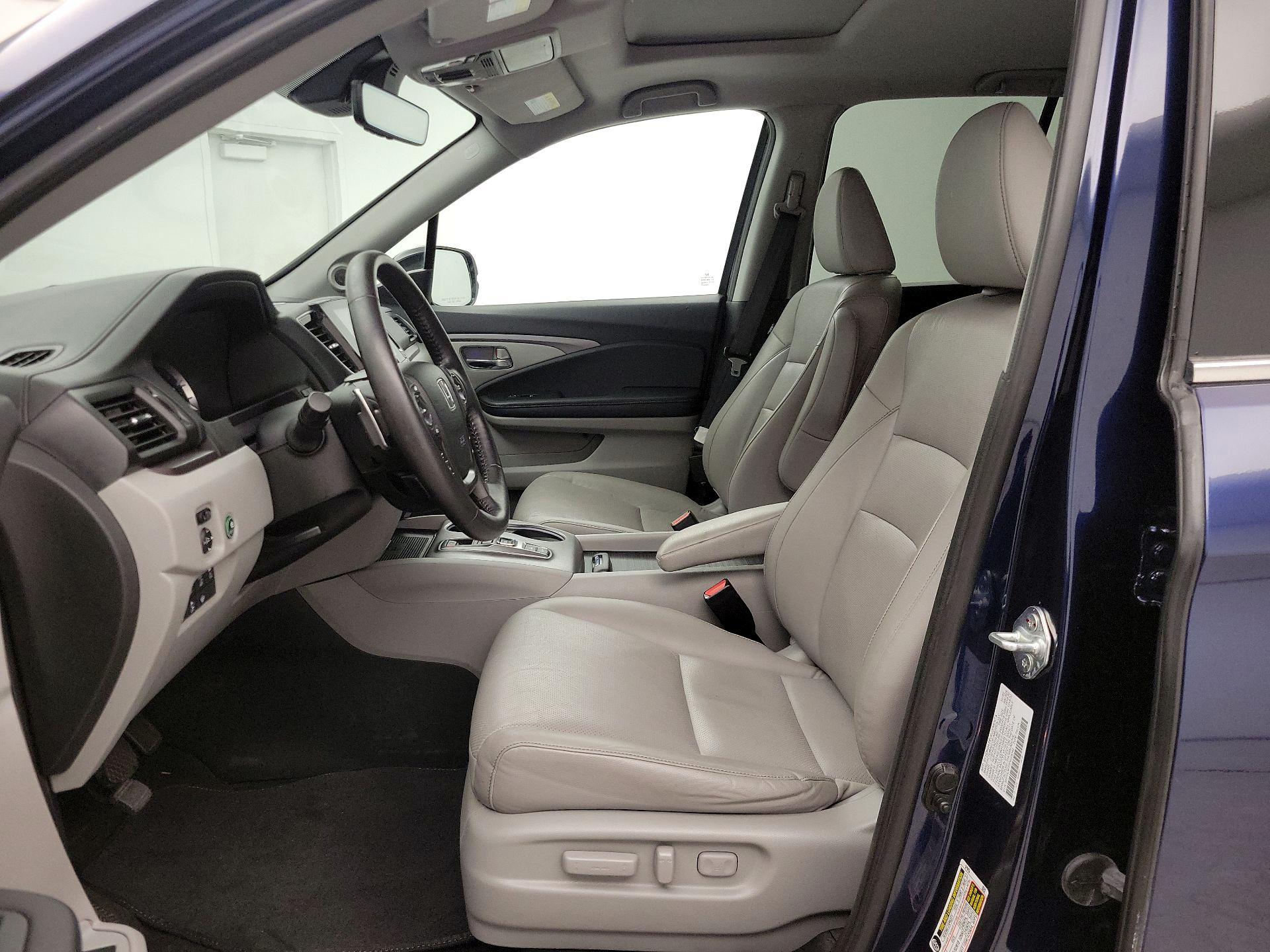 Thumbnail: 2023 Honda Ridgeline - 11