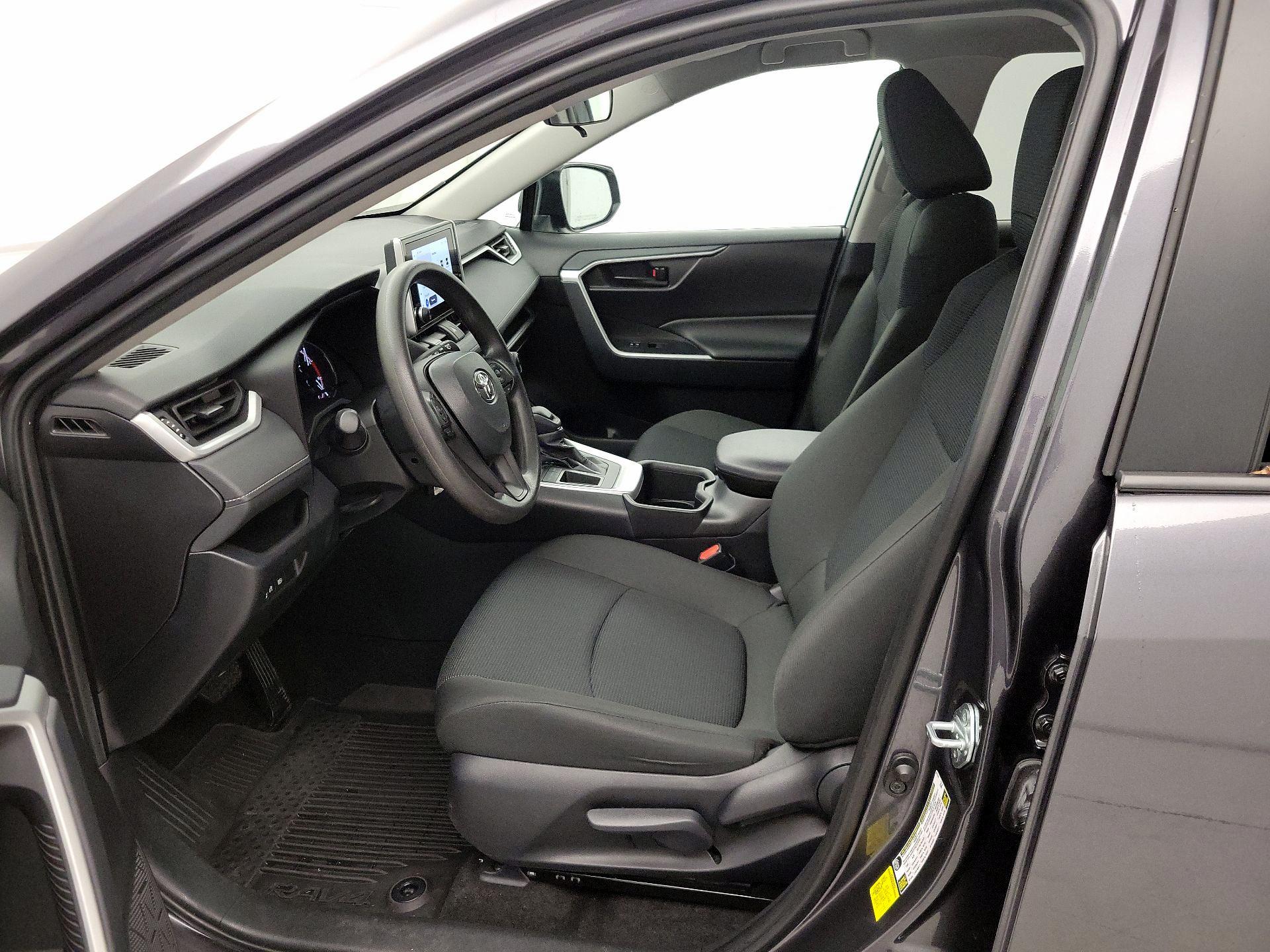 Thumbnail: 2024 Toyota RAV4 - 11