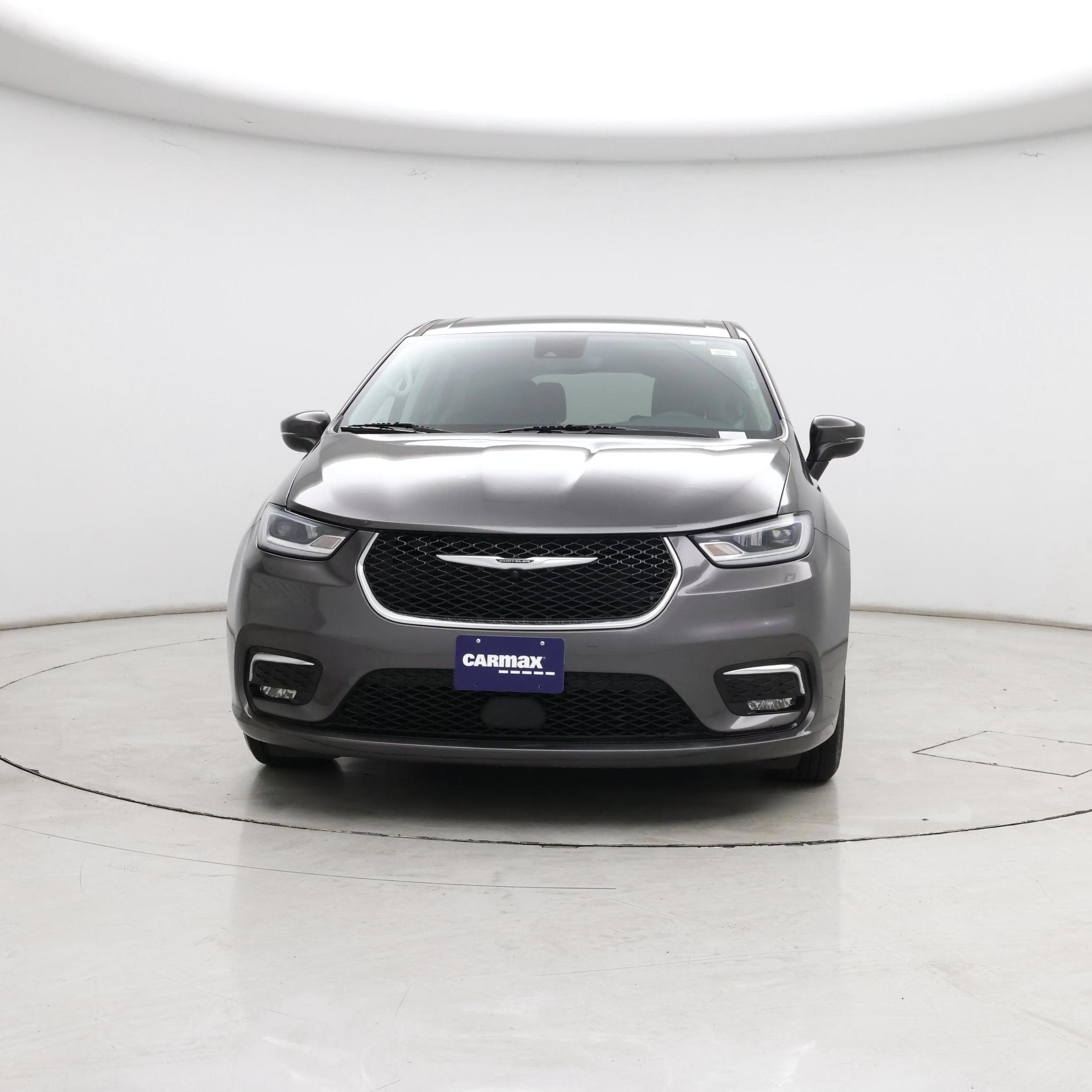 Thumbnail: 2023 Chrysler Pacifica - 5
