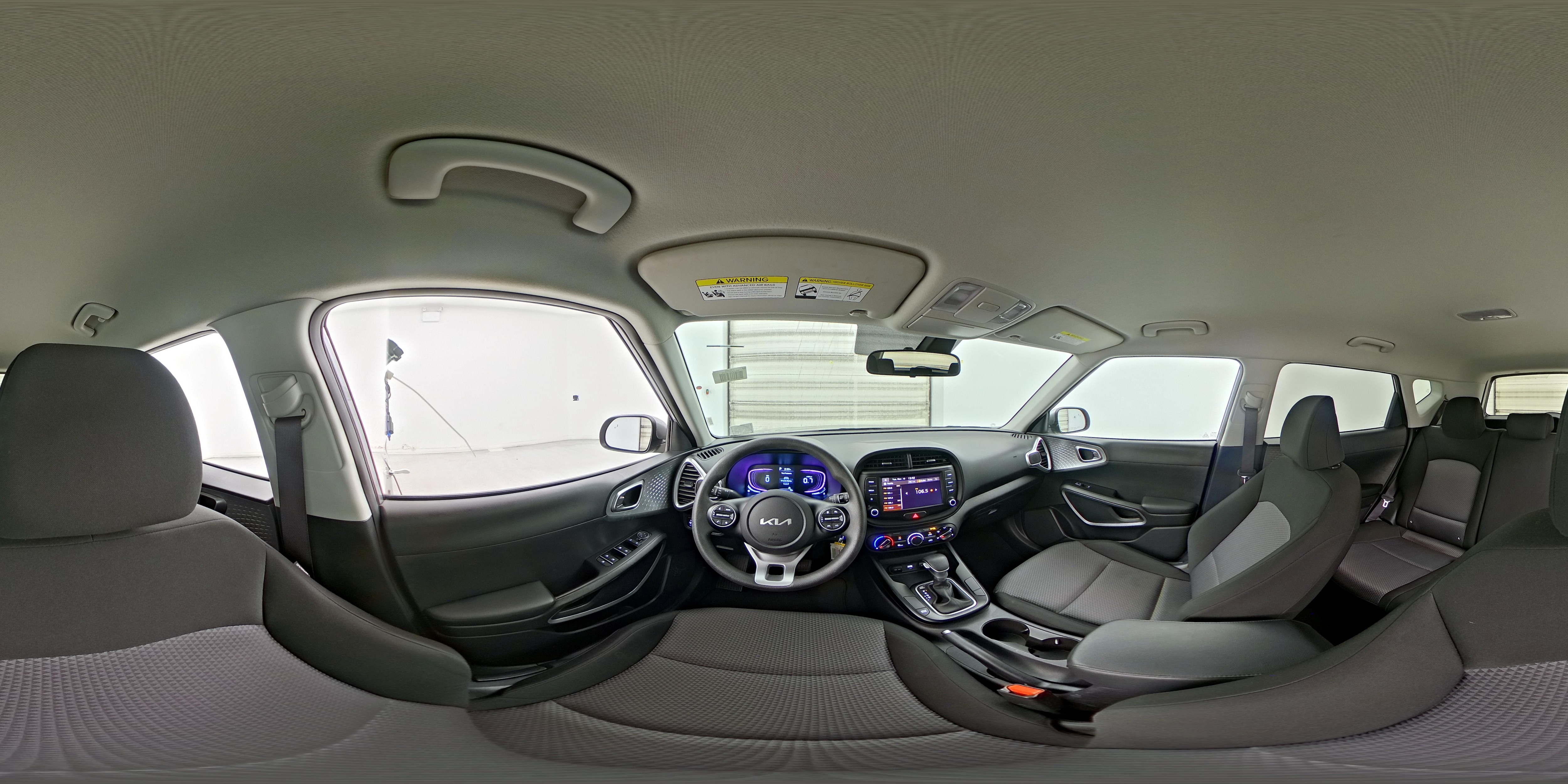 2024 Kia Soul LX - Photo 26