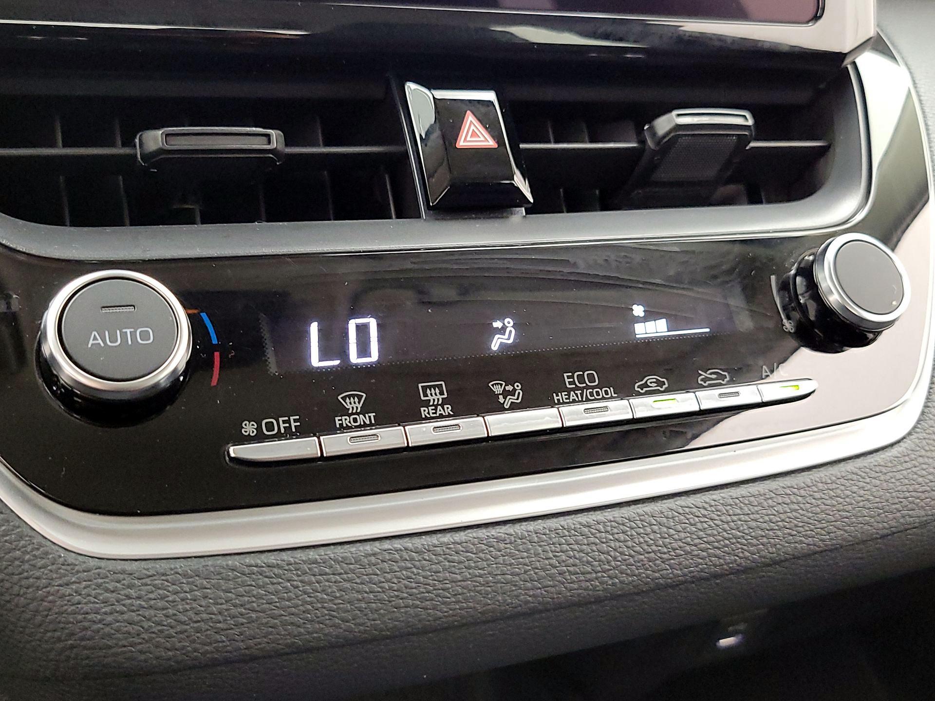 Thumbnail: 2025 Toyota Corolla - 16