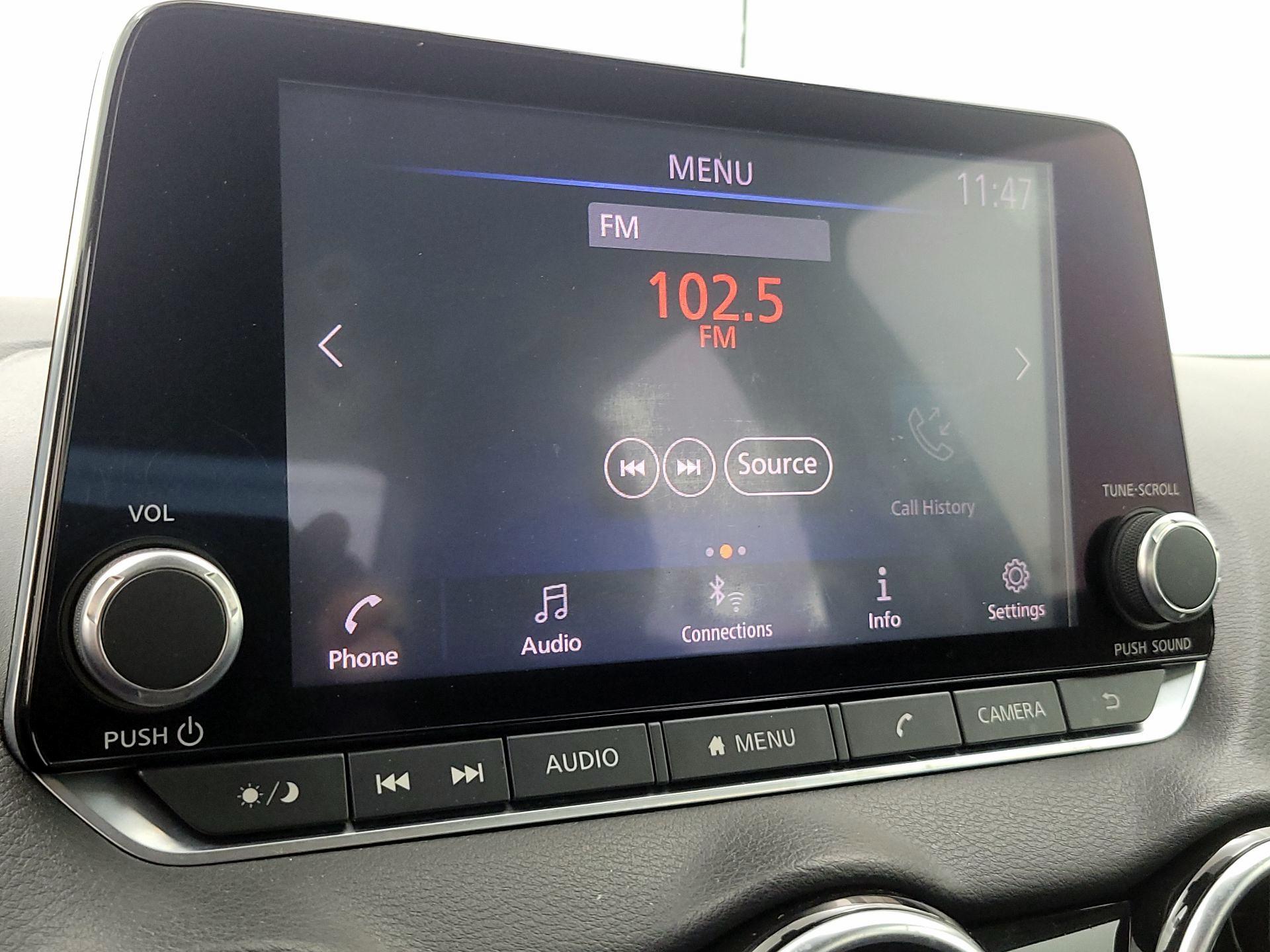 Thumbnail: 2020 Nissan Sentra - 15