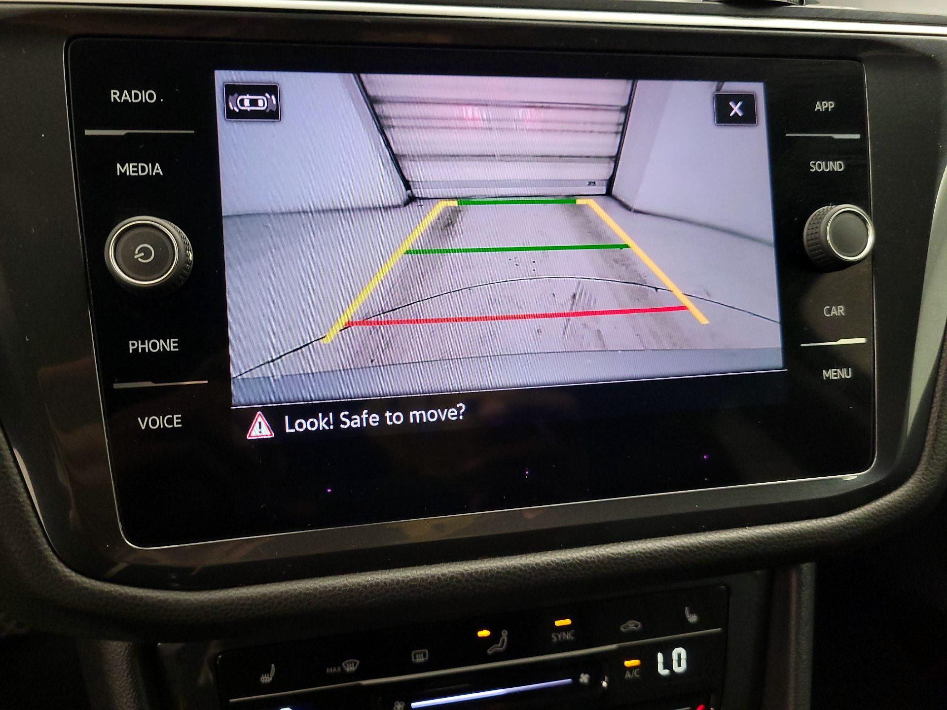 Thumbnail: 2024 Volkswagen Tiguan - 13