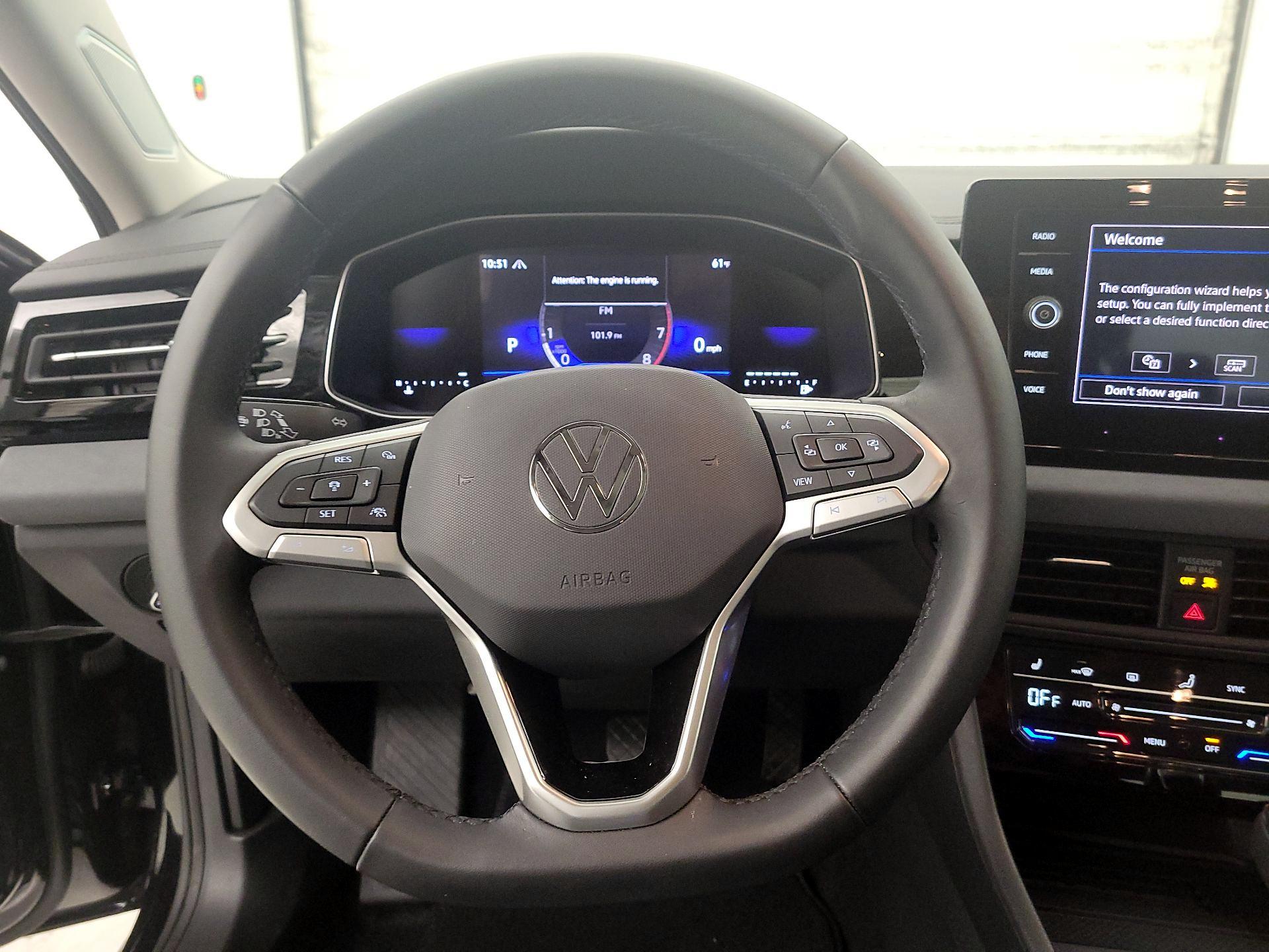 Thumbnail: 2025 Volkswagen Jetta - 10