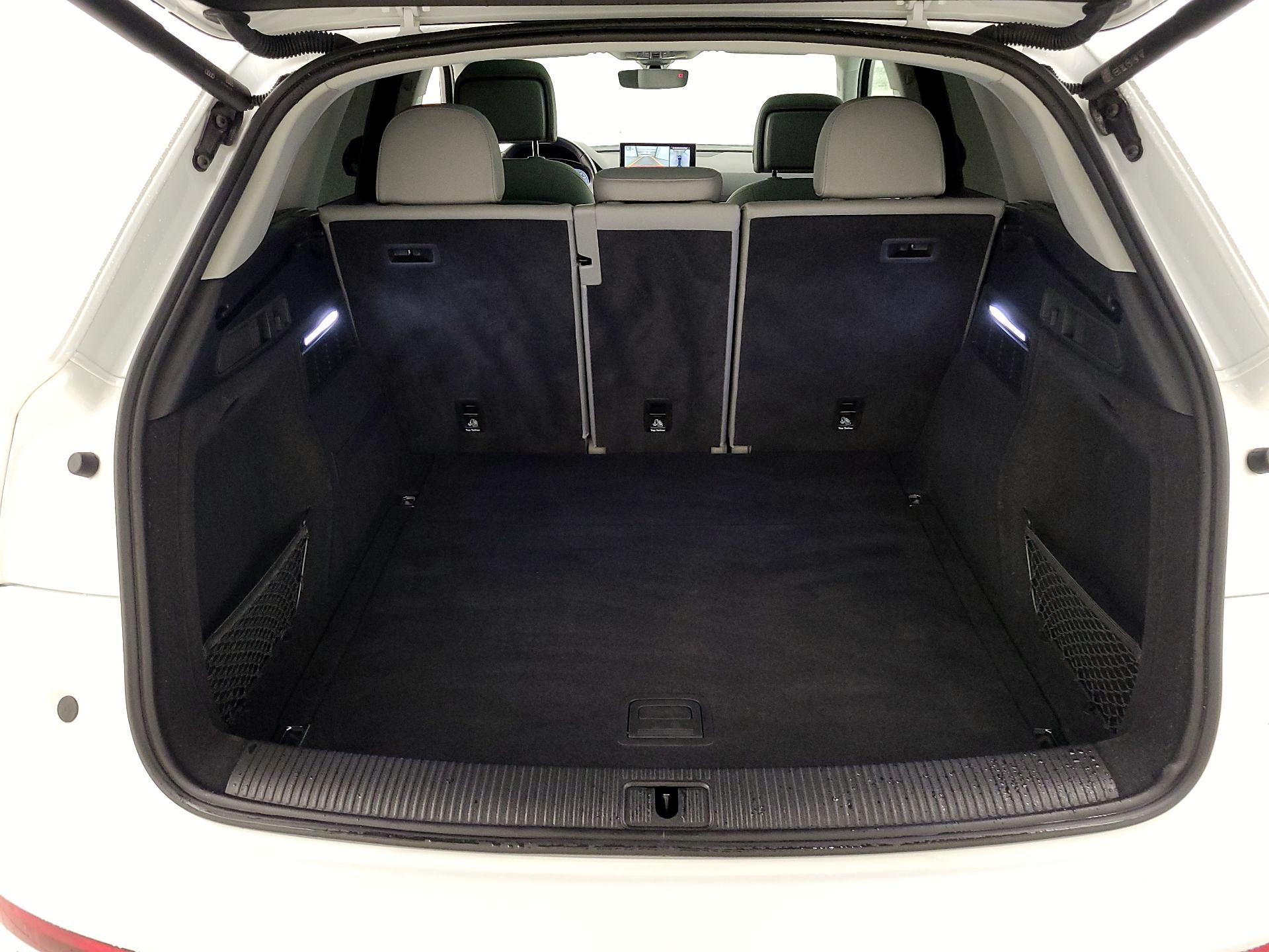 Thumbnail: 2022 Audi Q5 - 19