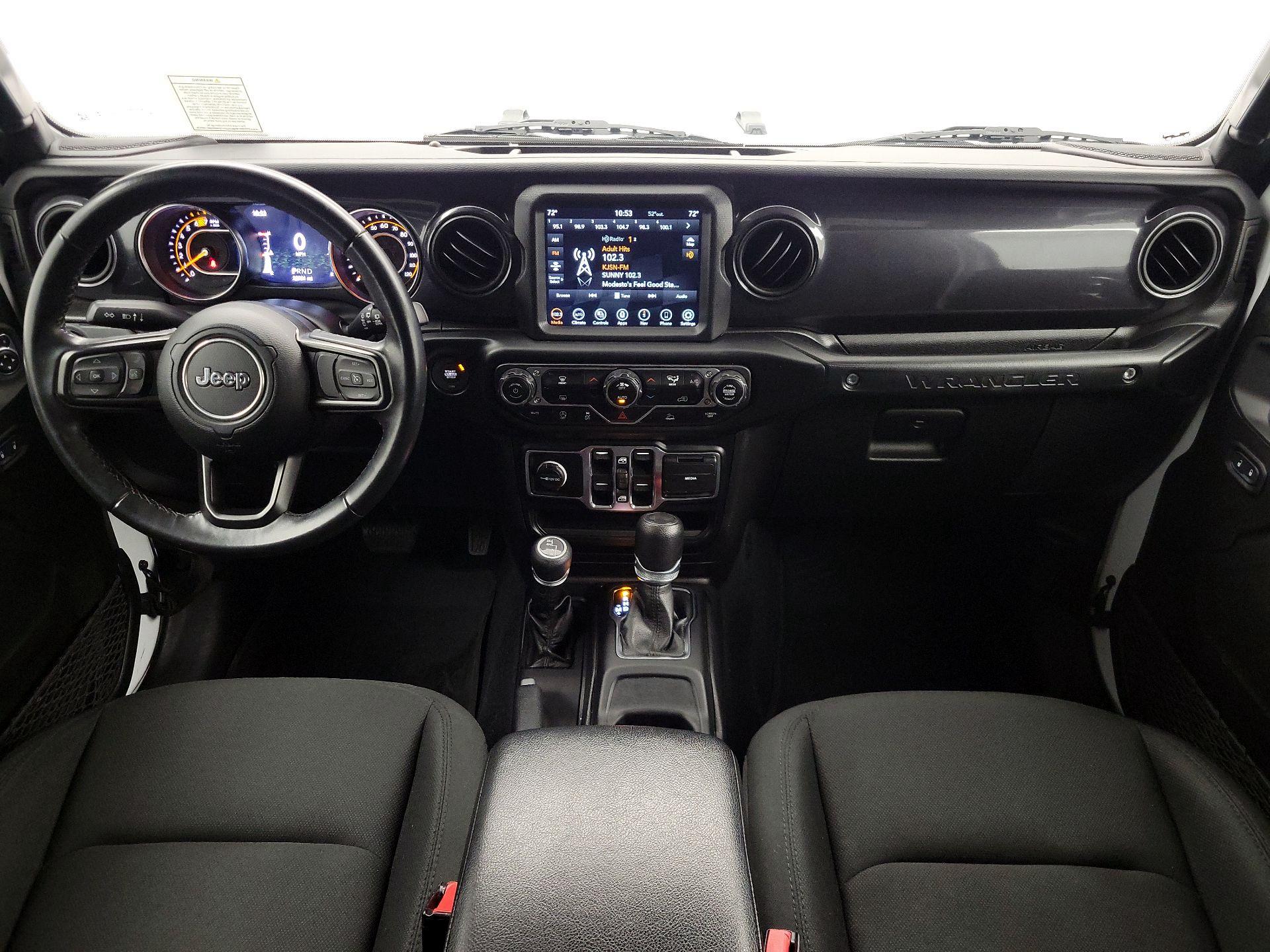 Thumbnail: 2022 Jeep Wrangler - 9