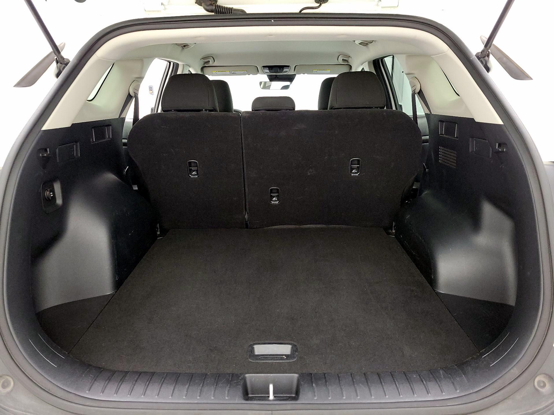 Thumbnail: 2024 Kia Sportage - 20