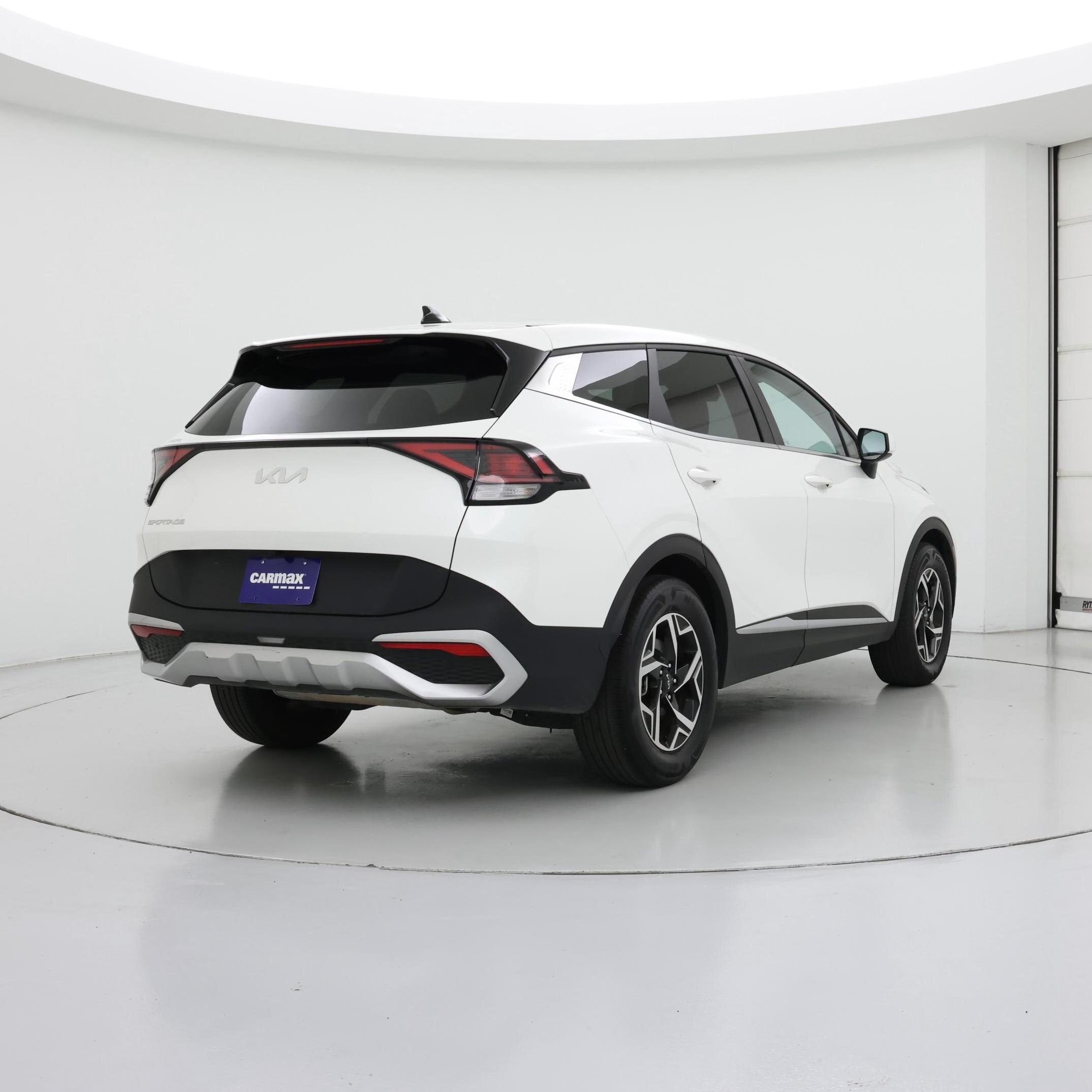 Thumbnail: 2024 Kia Sportage - 8