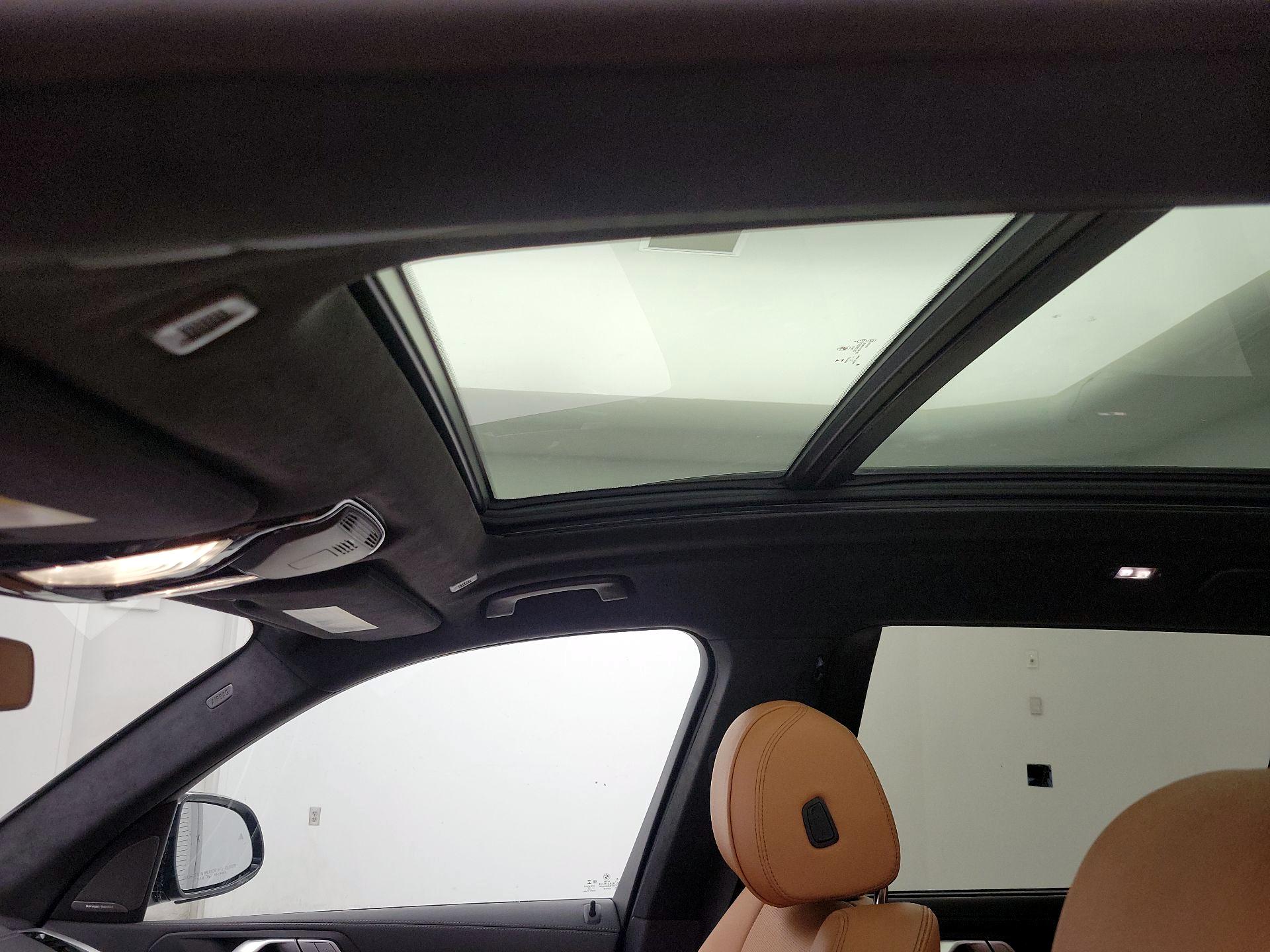 Thumbnail: 2022 BMW X7 - 20