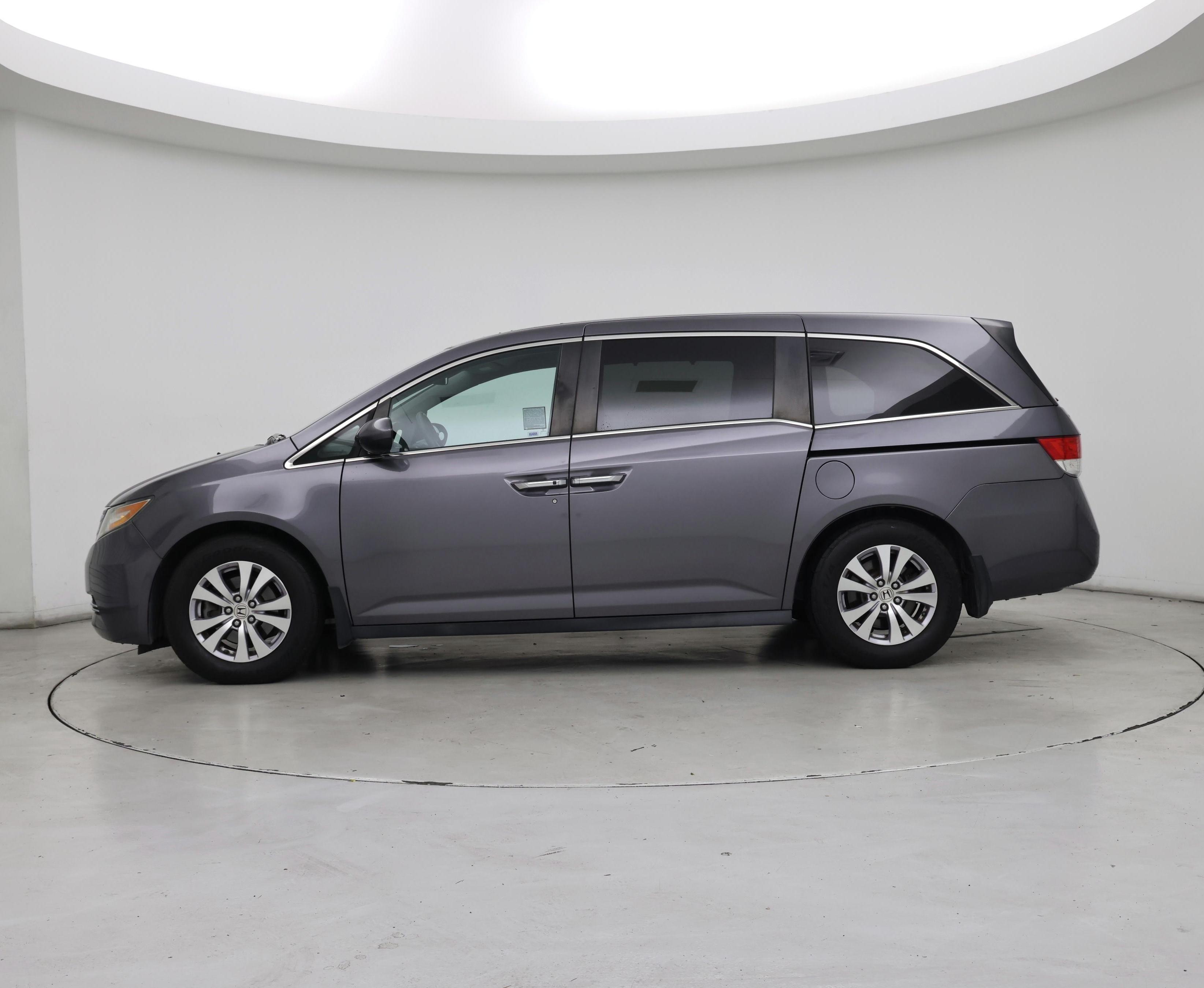 Thumbnail: 2015 Honda Odyssey - 3