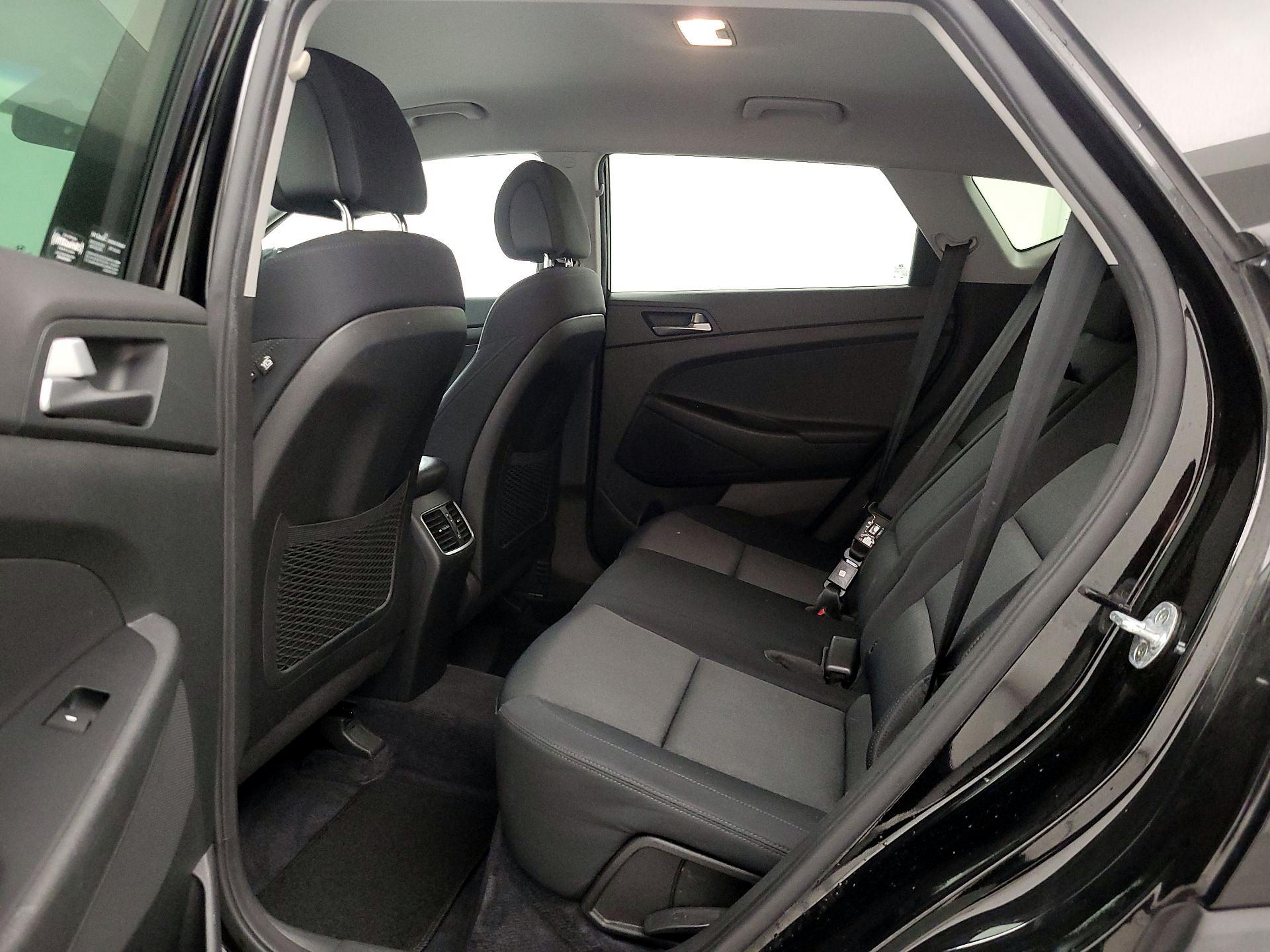 Thumbnail: 2017 Hyundai Tucson - 19