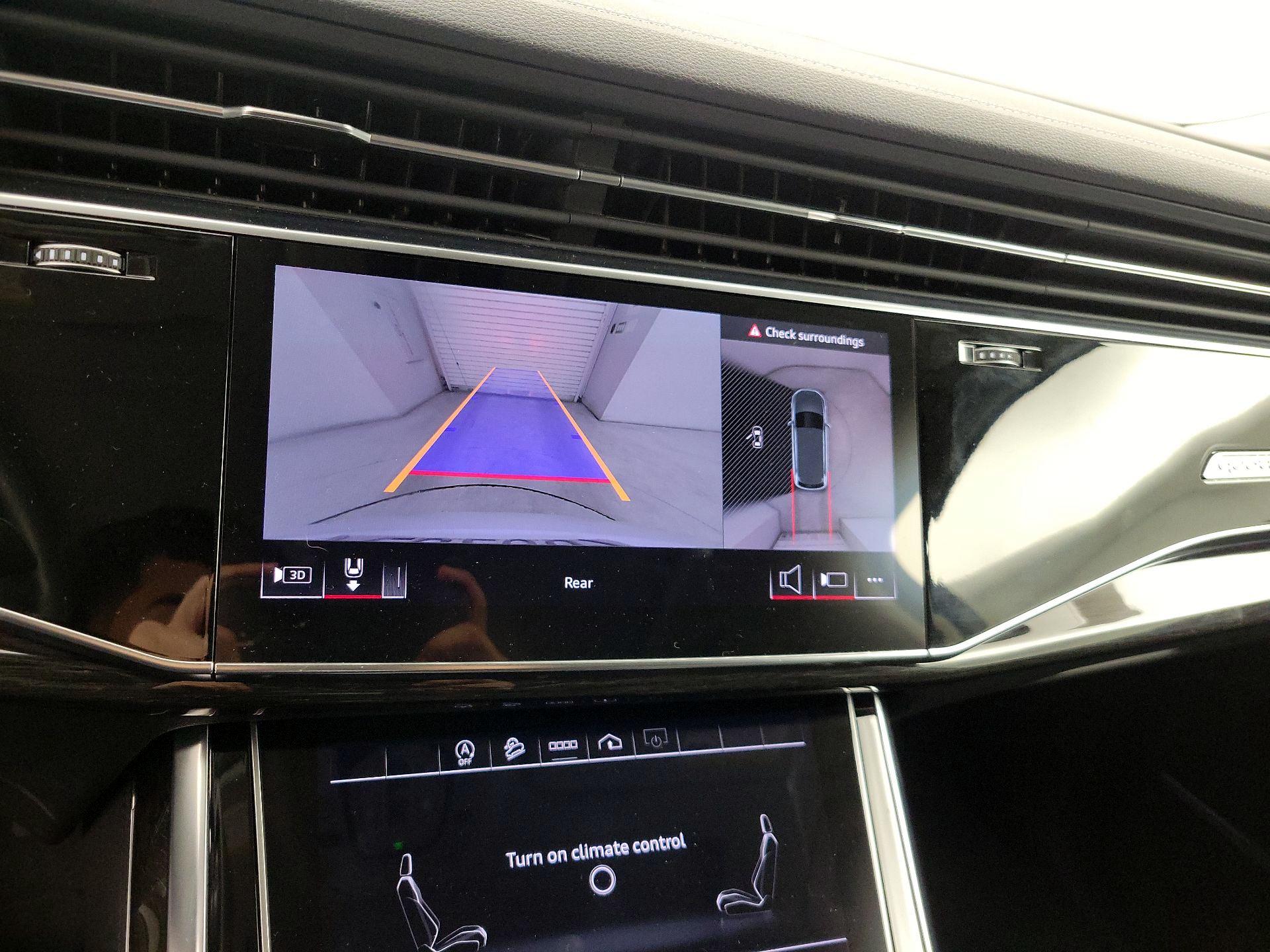 Thumbnail: 2024 Audi Q7 - 15