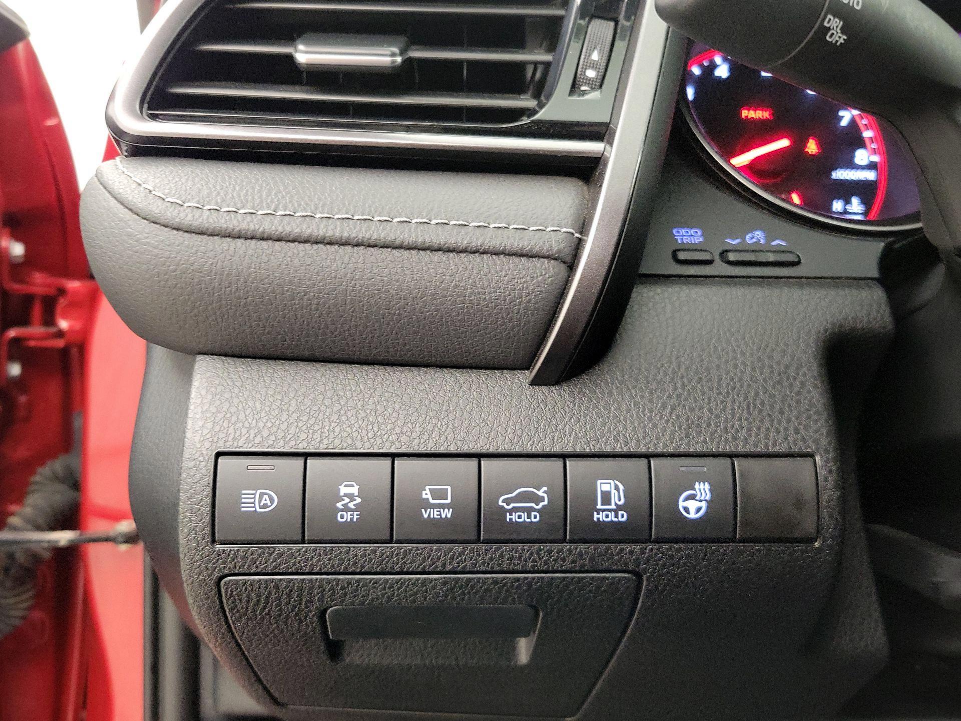 Thumbnail: 2023 Toyota Camry - 13