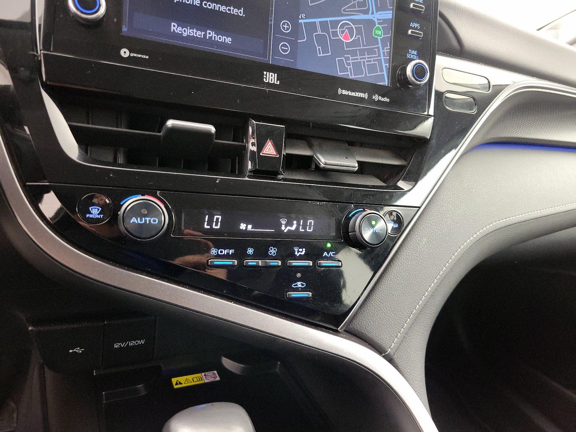 Thumbnail: 2023 Toyota Camry - 17