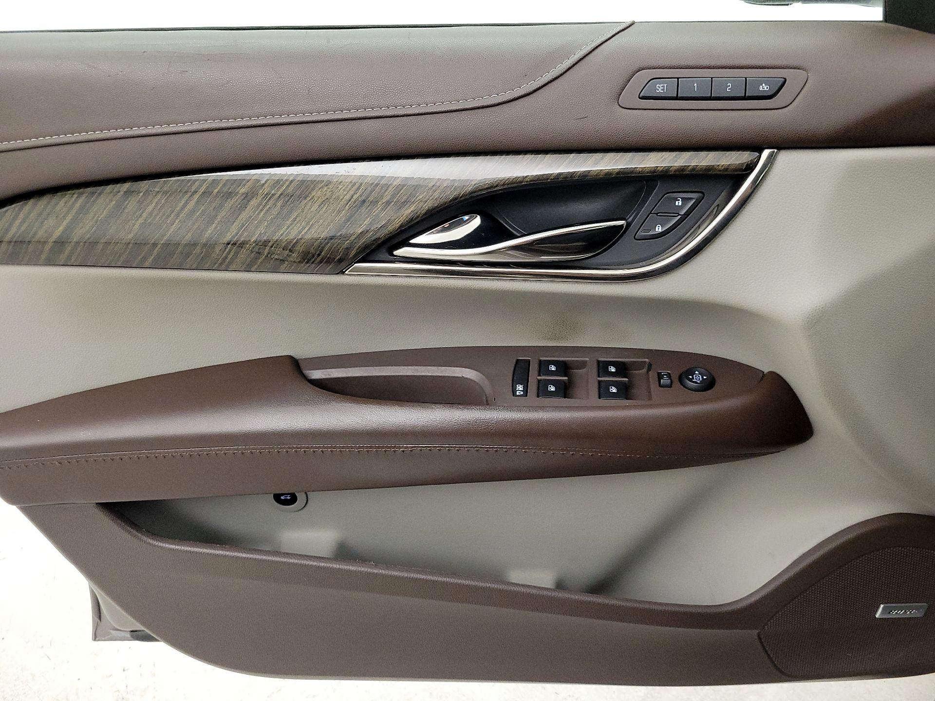 Thumbnail: 2014 Cadillac ATS - 12